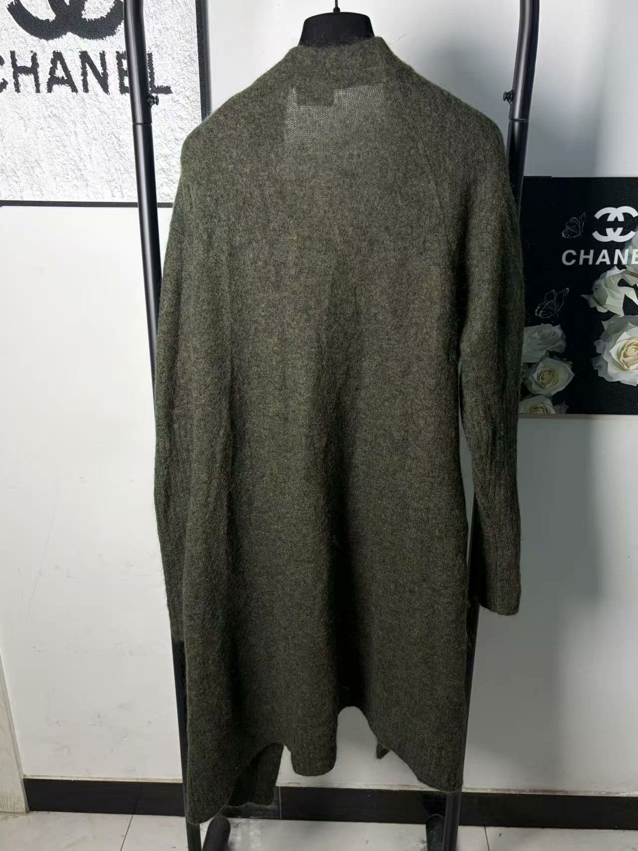 Acne Studios Acne Studios Knit White Sweater us_2 Women Size XS / US 0-2 / IT 36-38 - 2 Thumbnail