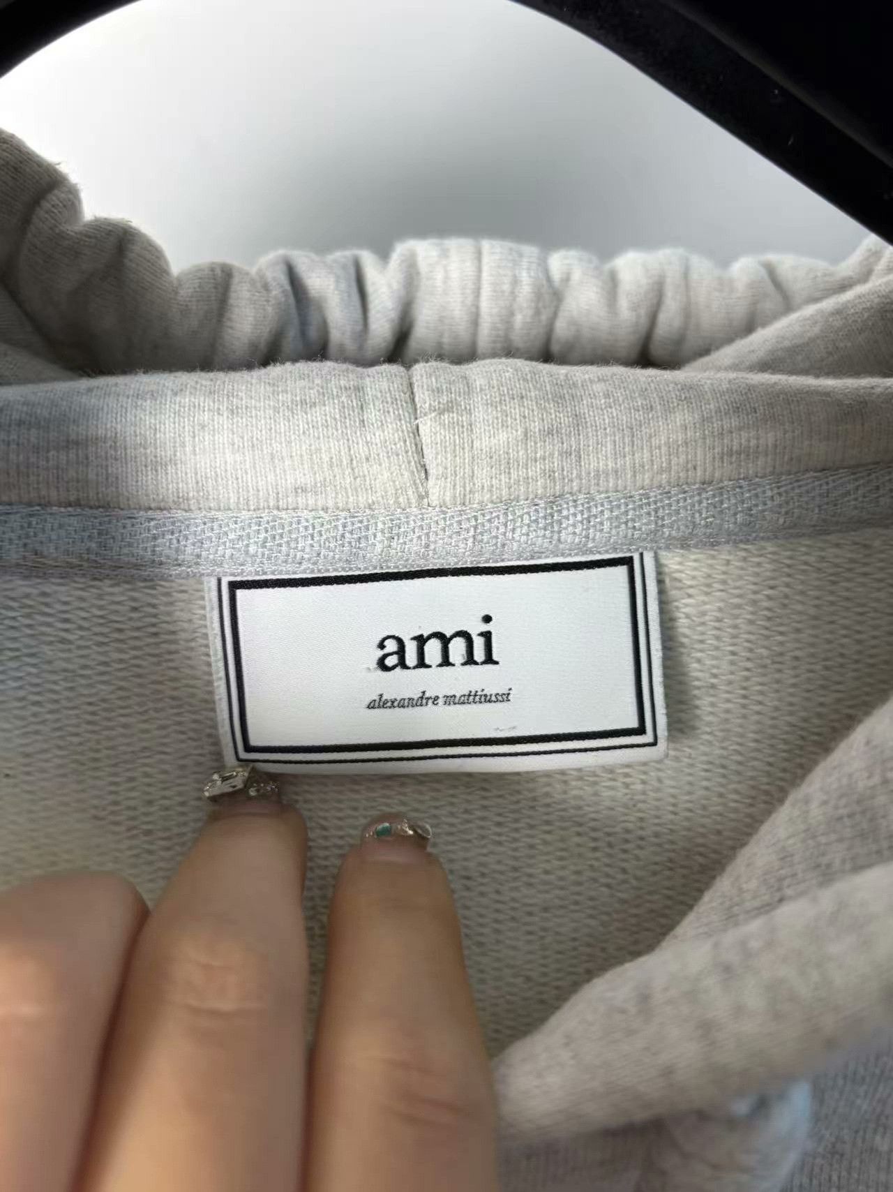 AMI AMI White Hoodie m Men Size US M / EU 48-50 / 2 - 3 Thumbnail