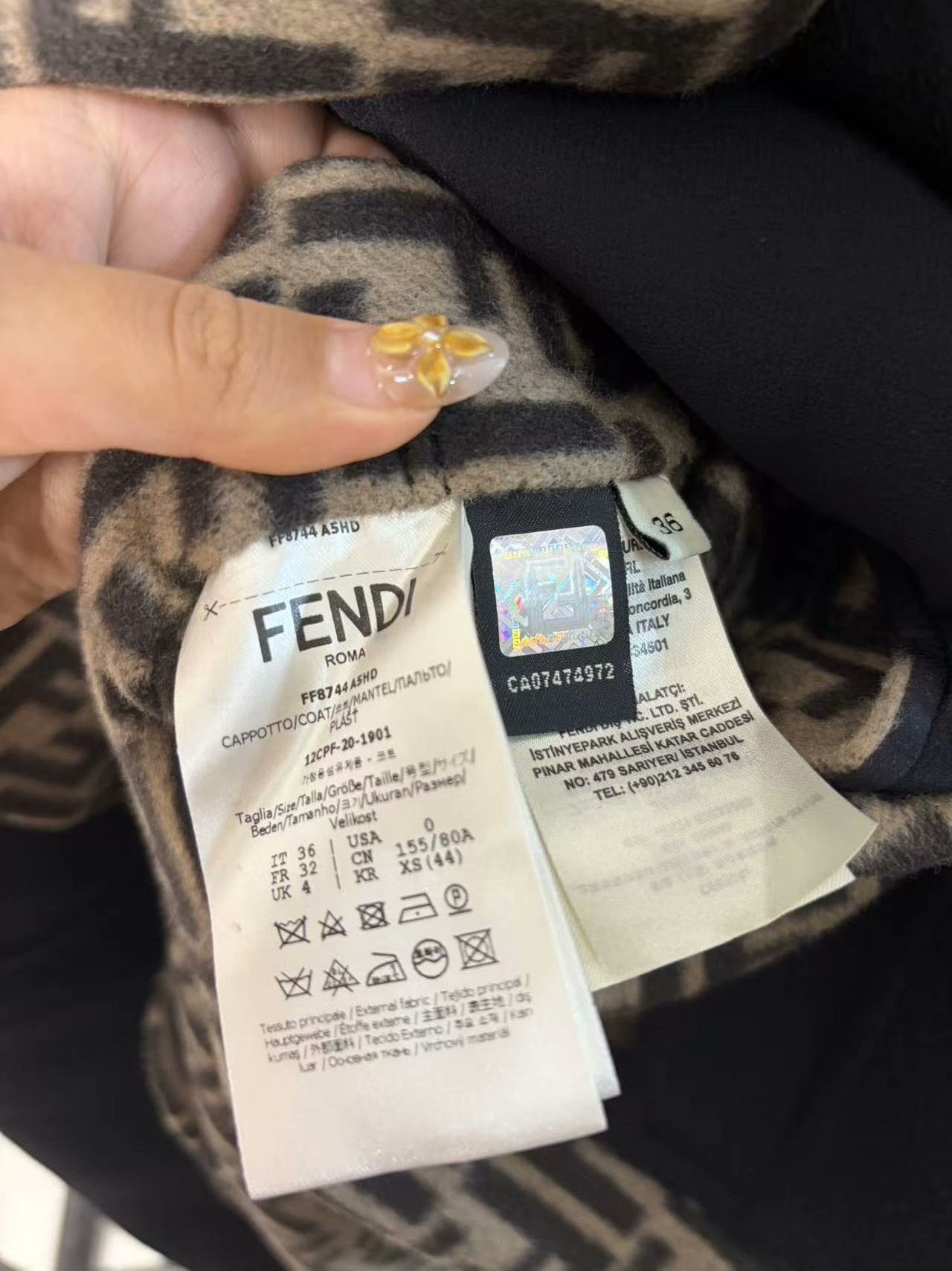 Fendi Fendi Wool White Heavy Coat xl Men Size US XL / EU 56 / 4 - 4 Thumbnail
