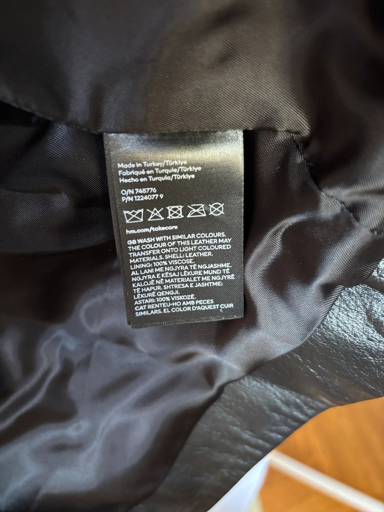 H&M H&M Leather Jacket Size M / US 6-8 / IT 42-44 - 3 Thumbnail