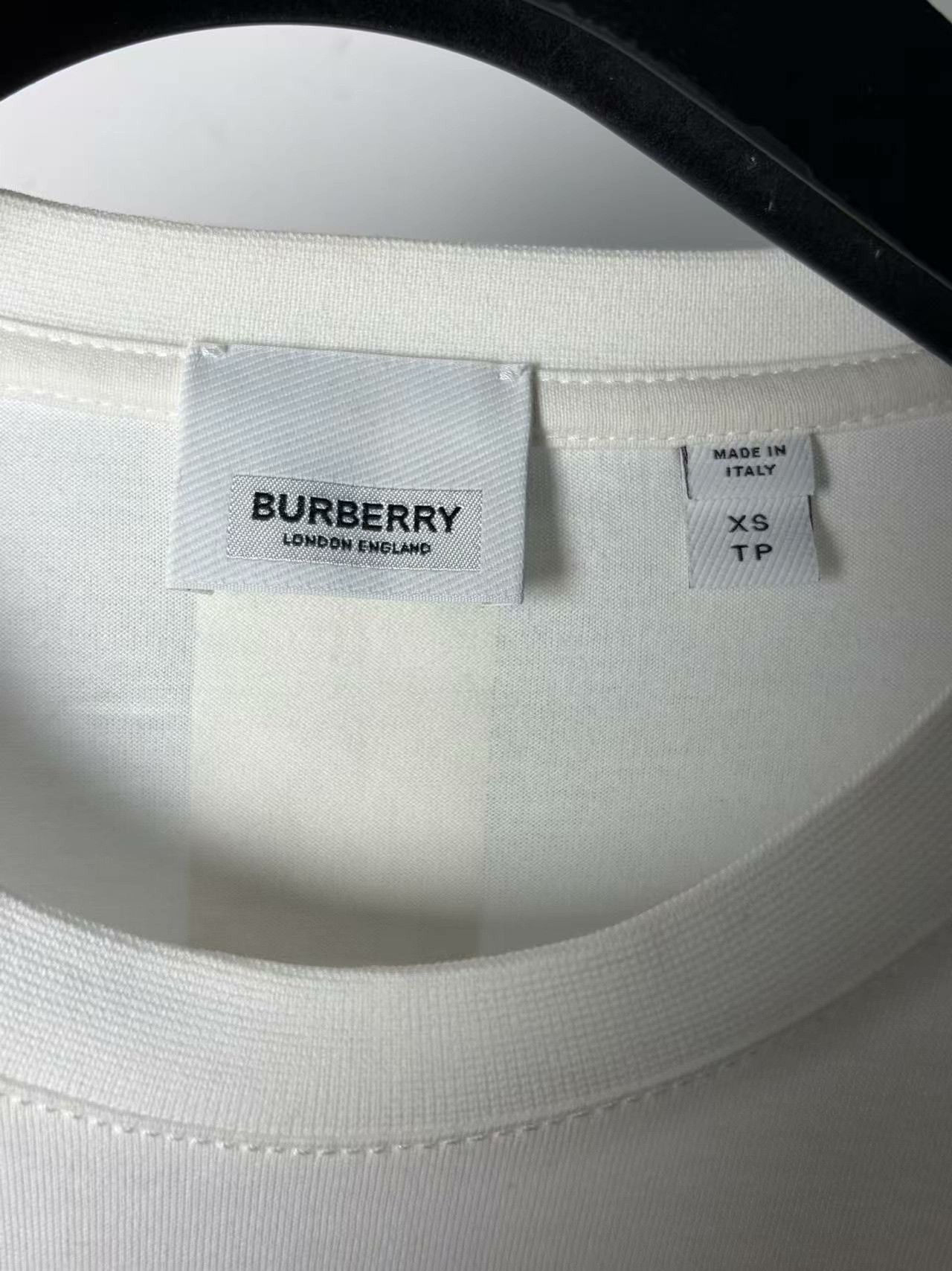 Burberry Burberry Retro White T-Shirt xs Men Size US XS / EU 42 / 0 - 3 Thumbnail