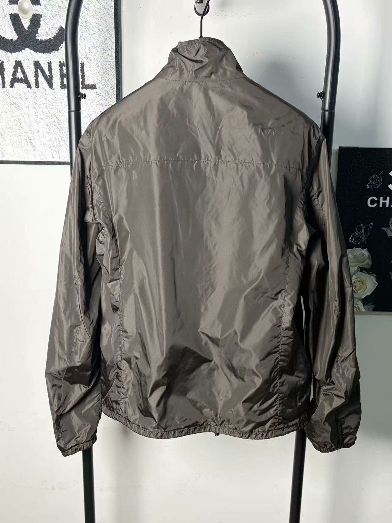 Prada Prada Retro White Light Jacket l Men Size US L / EU 52-54 / 3 - 2 Thumbnail