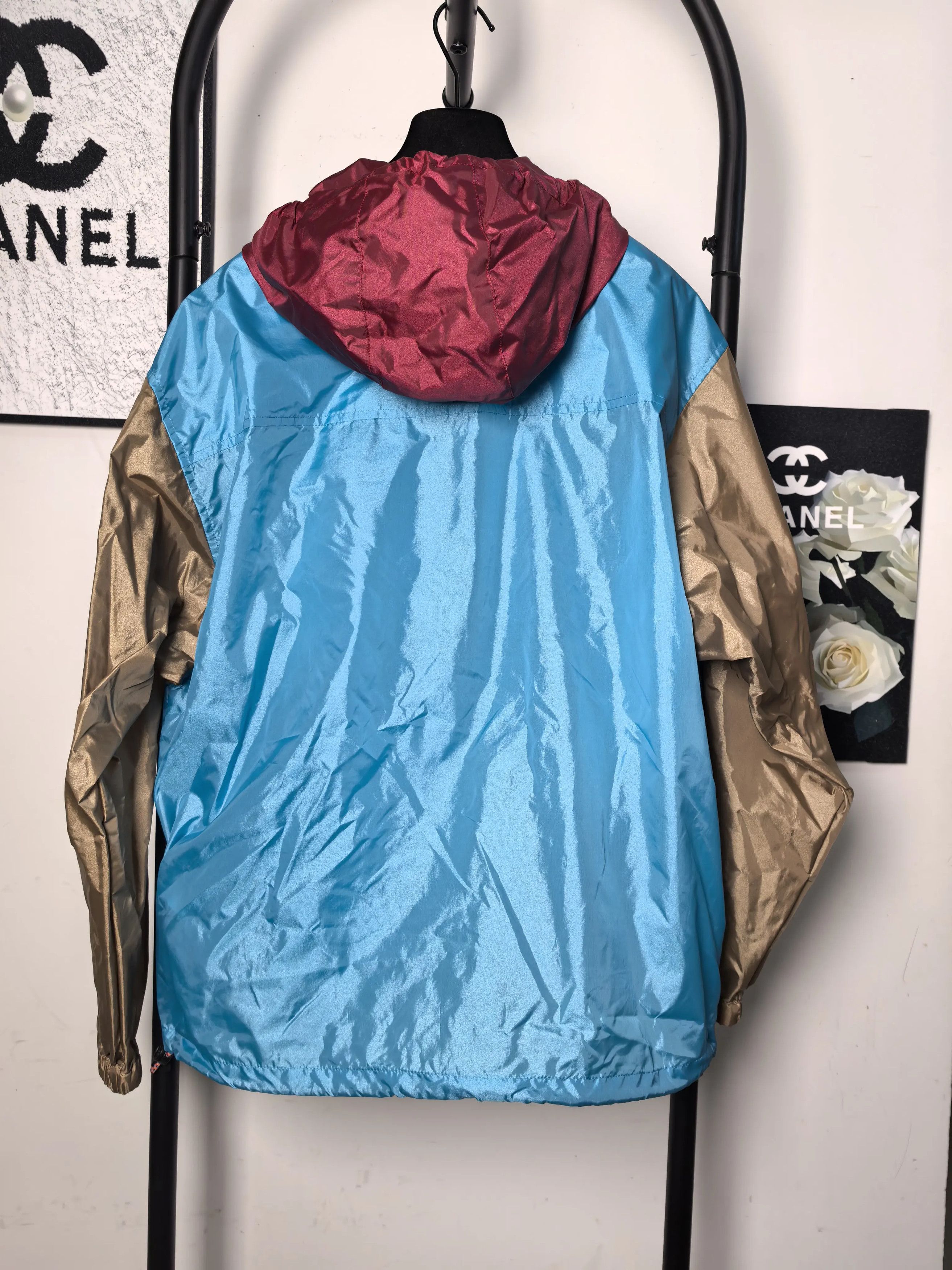 Gucci Gucci White Light Jacket xxl Men Size US XXL / EU 58 / 5 - 2 Thumbnail