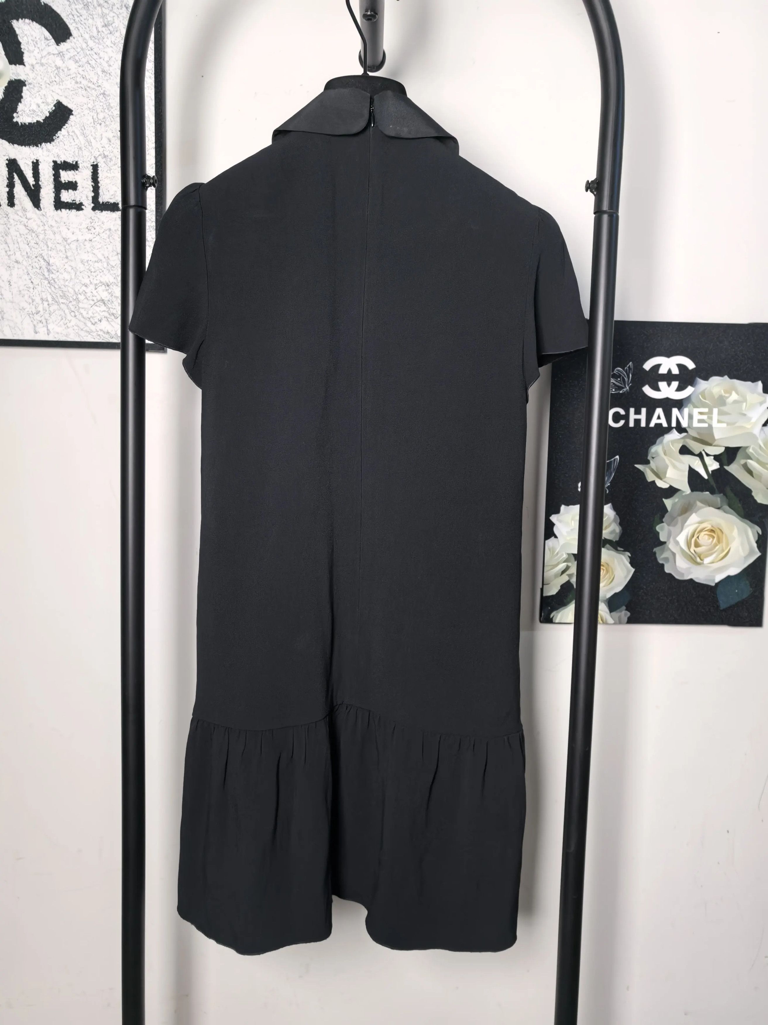 Valentino Valentino White T-Shirt L Women Size L / US 10 / IT 46 - 2 Thumbnail