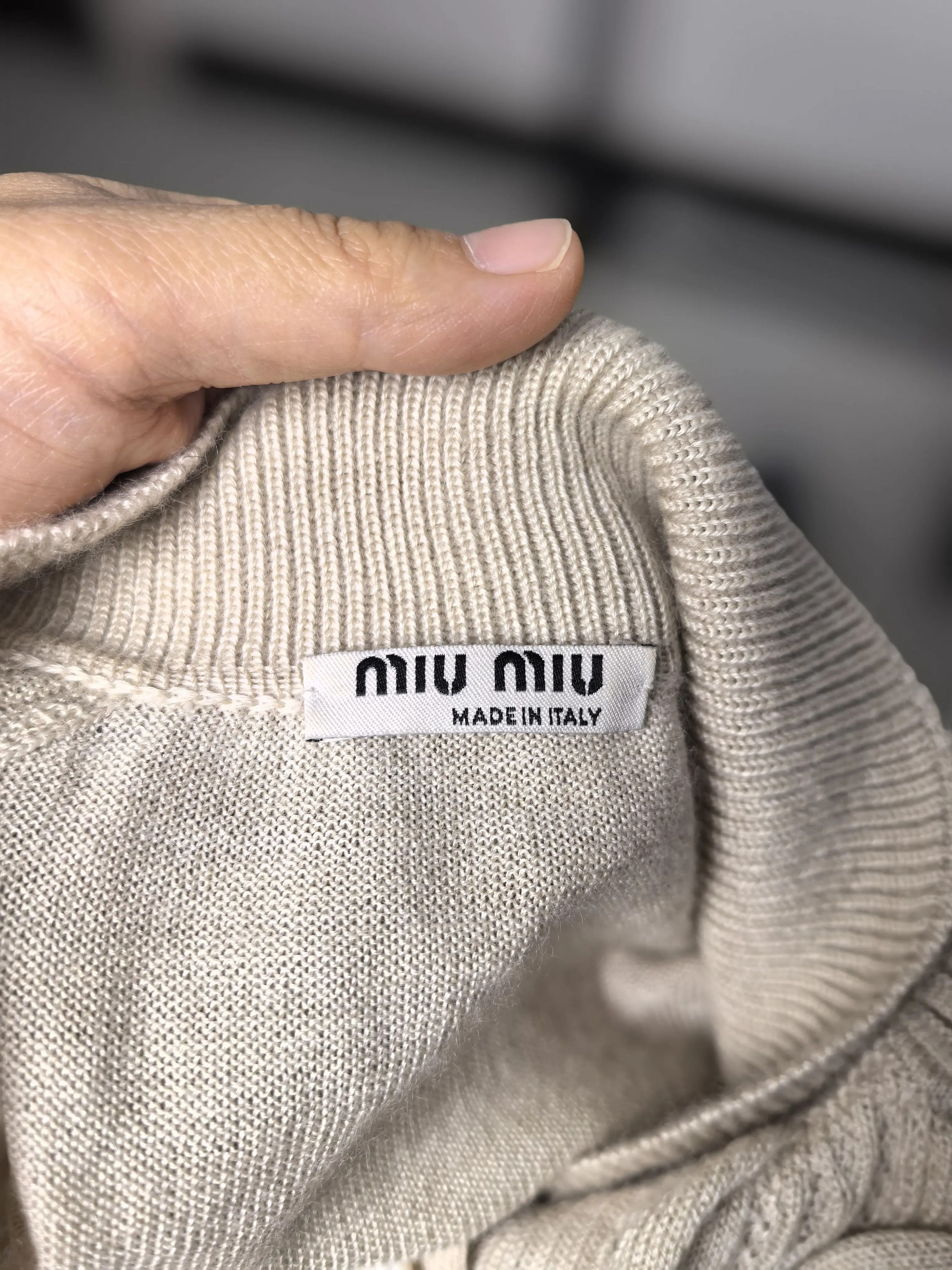 Miu Miu Miu Miu White Sweater M Women Size M / US 6-8 / IT 42-44 - 3 Thumbnail