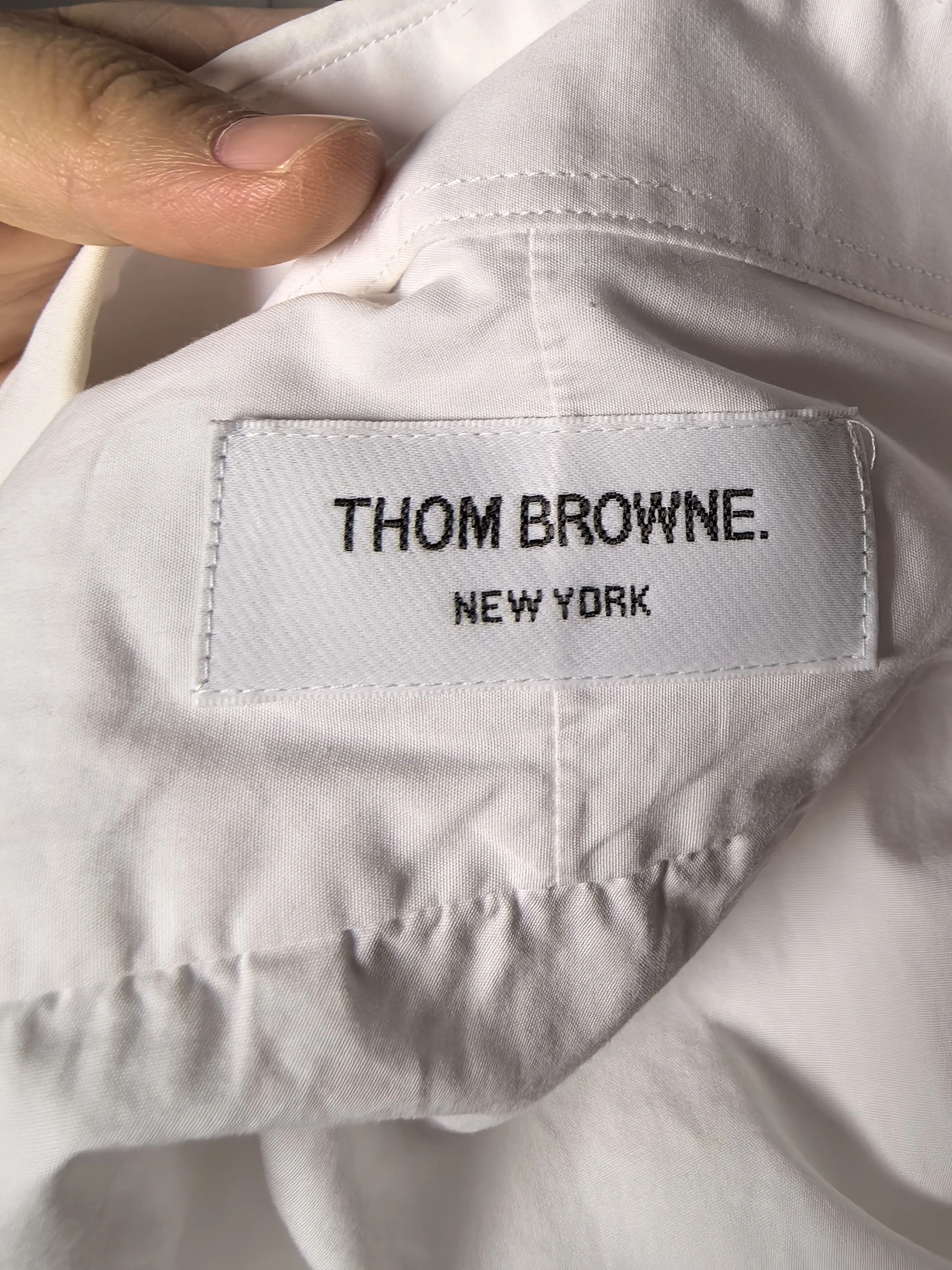 Thom Browne Thom Browne White Shirt m Men Size US M / EU 48-50 / 2 - 3 Thumbnail