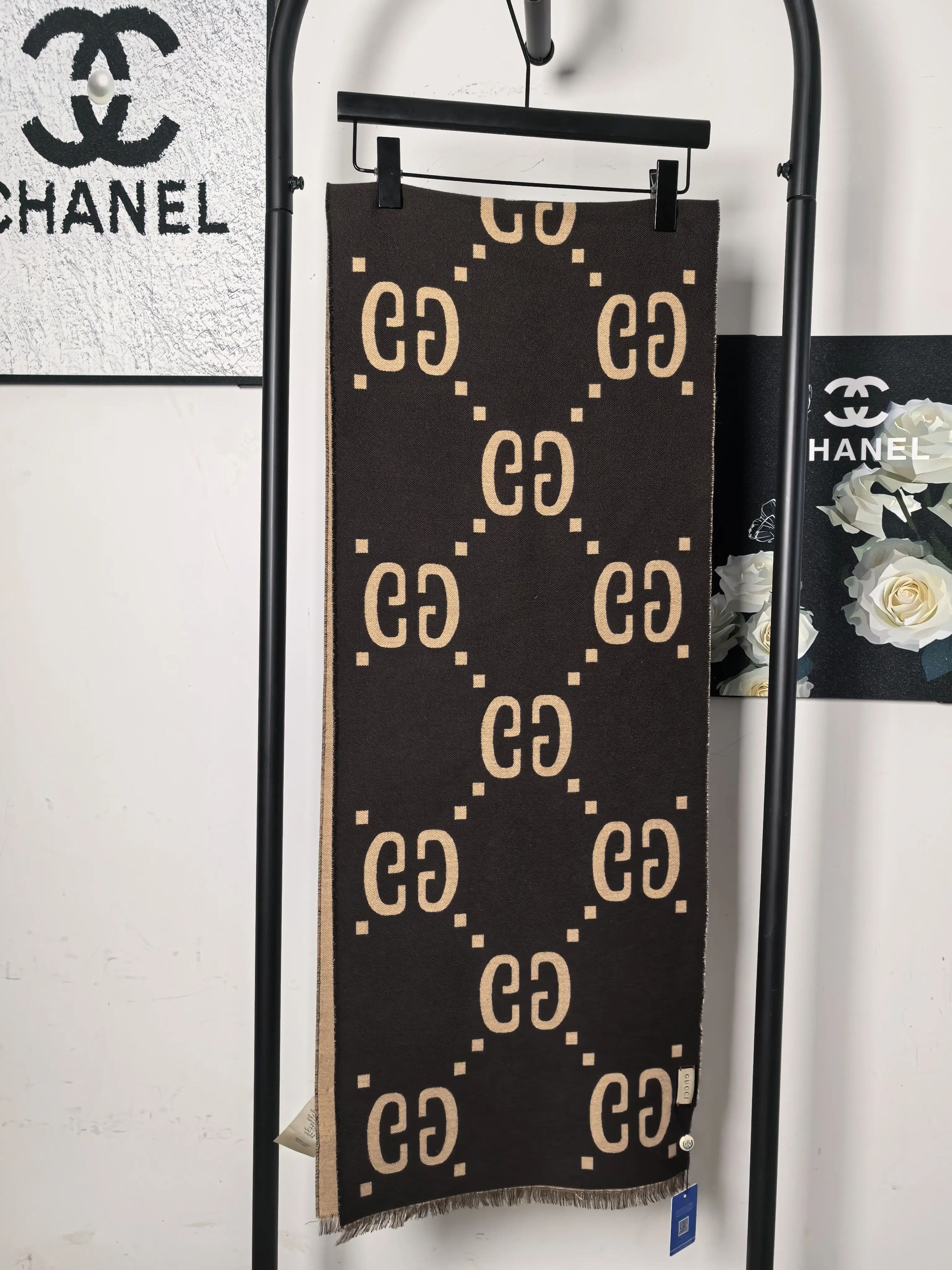 Gucci Gucci White Scarf one size Men Size ONE SIZE - 2 Thumbnail