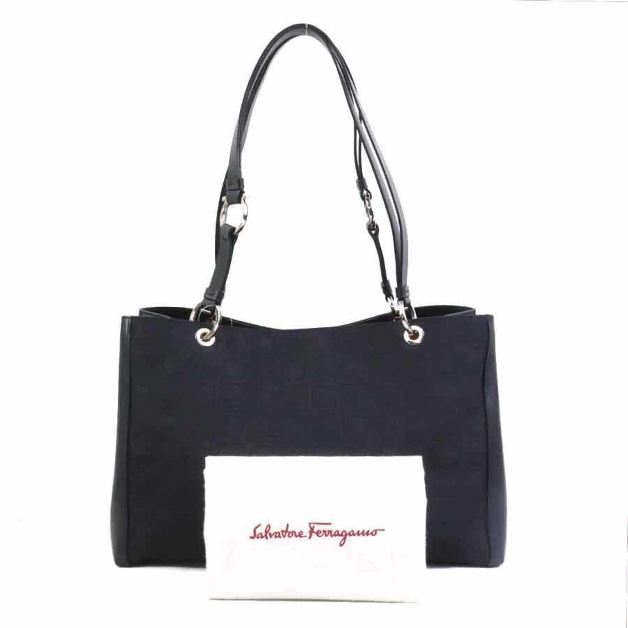 Salvatore Ferragamo Salvatore Ferragamo shoulder bag, Gancini design, nylon canvas and leather, black, women's, 56672k Size ONE SIZE - 13 Thumbnail