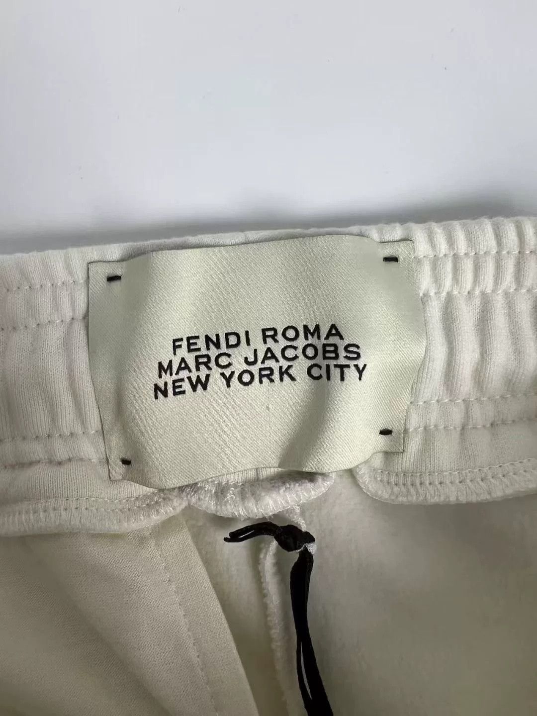 Fendi Fendi Side Letter Logo Sweatpants Size US 28 / EU 44 - 4 Thumbnail
