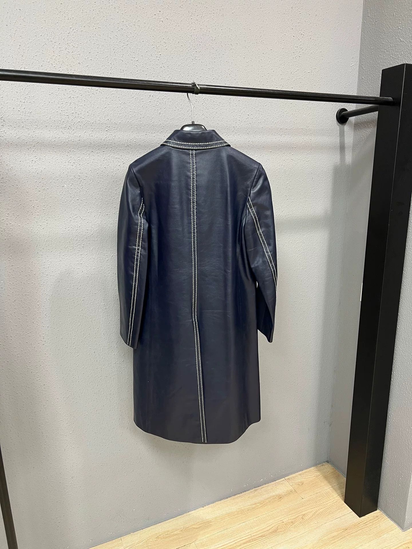 Prada Prada Runway Stitch Leather Trench Size S / US 4 / IT 40 - 2 Thumbnail