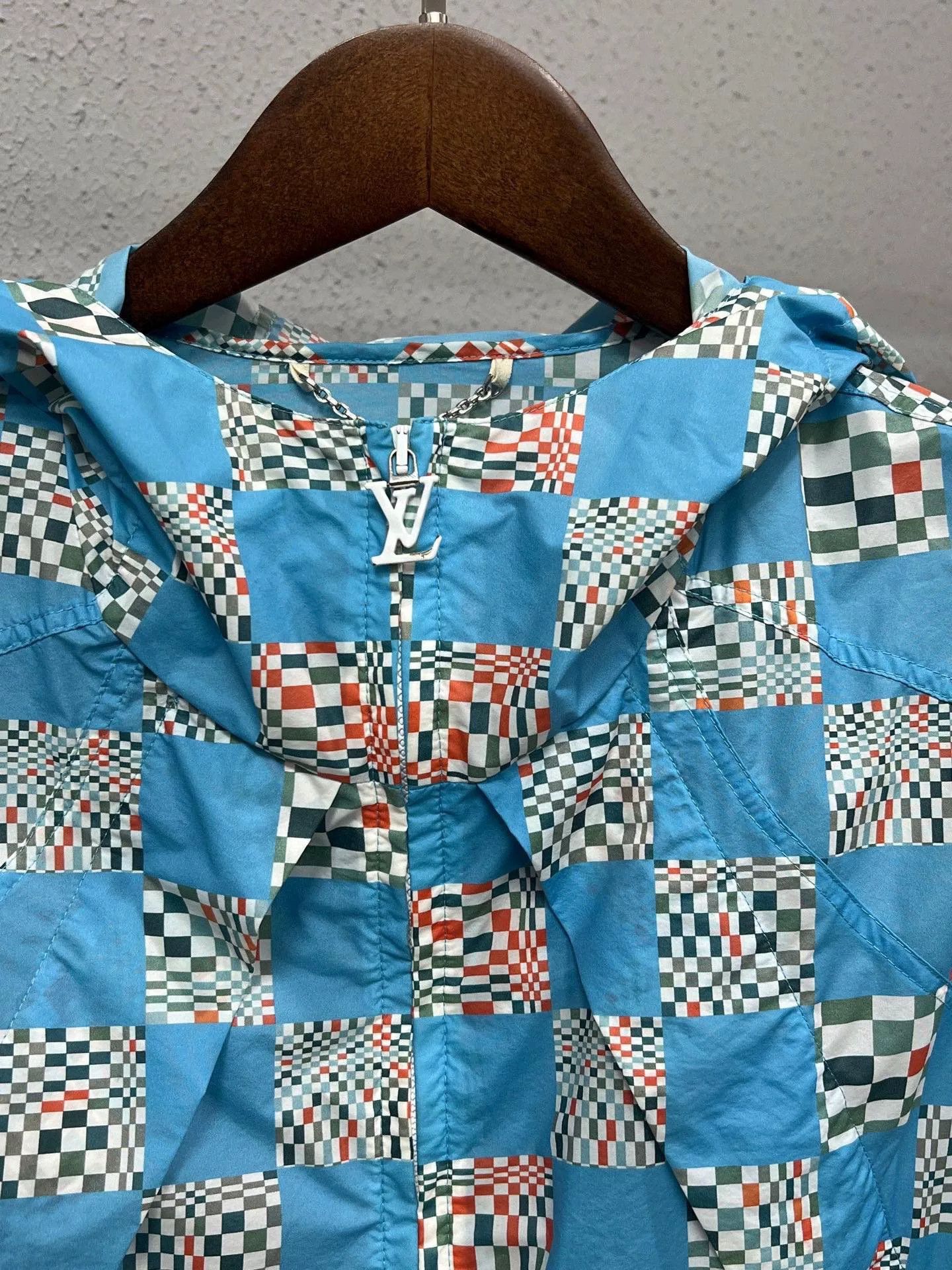 Louis Vuitton LV Blue Checkered Jacket Size US S / EU 44-46 / 1 - 3 Thumbnail