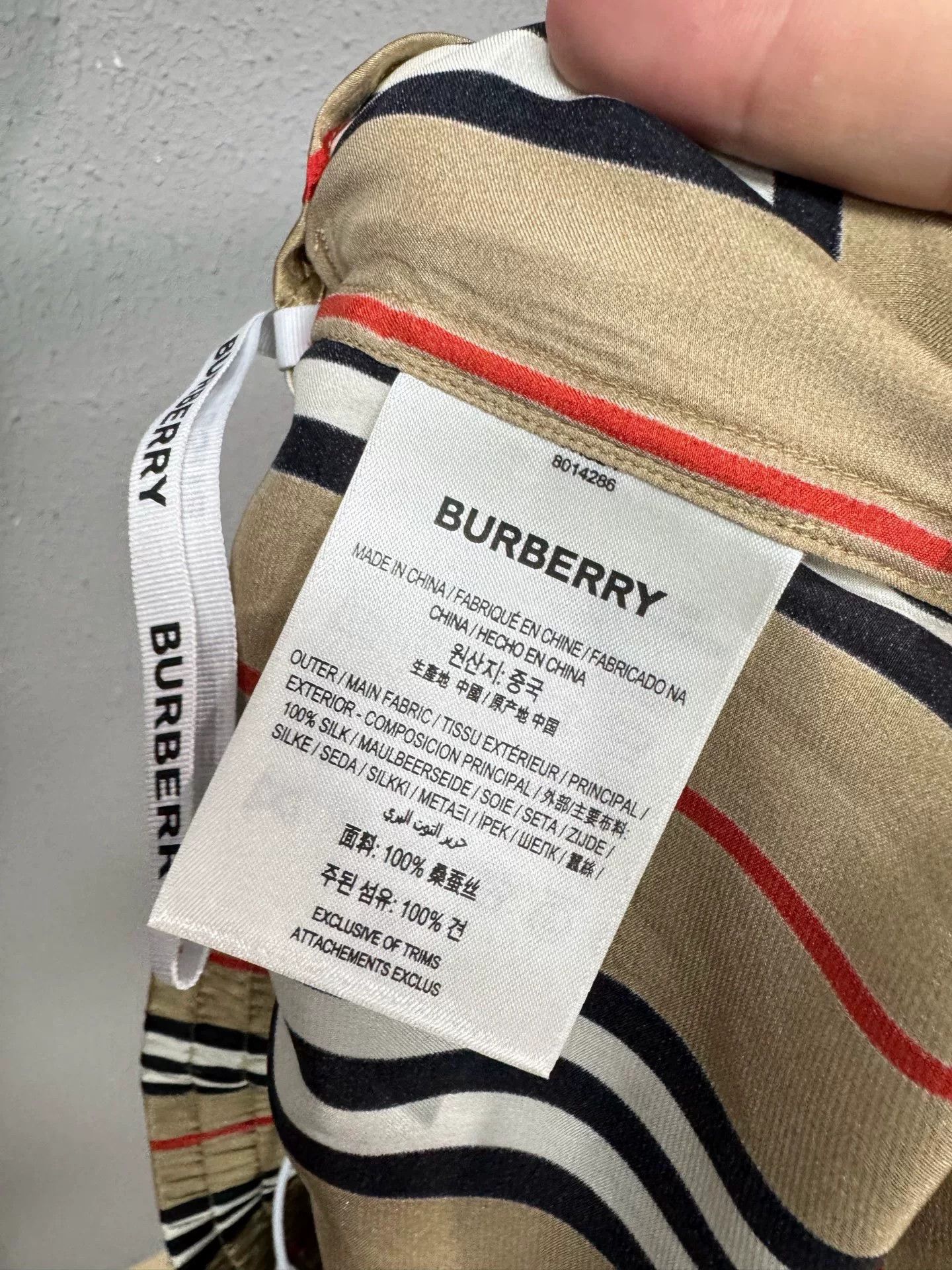 Burberry Burberry Silk Striped Shorts Size 32" / US 10 / IT 46 - 4 Thumbnail