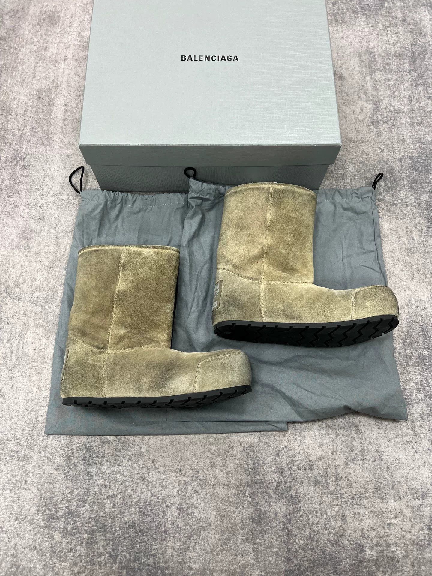 Balenciaga Balenciaga Dumbo Distressed Snow Boots Size US 9 / EU 42 - 2 Thumbnail