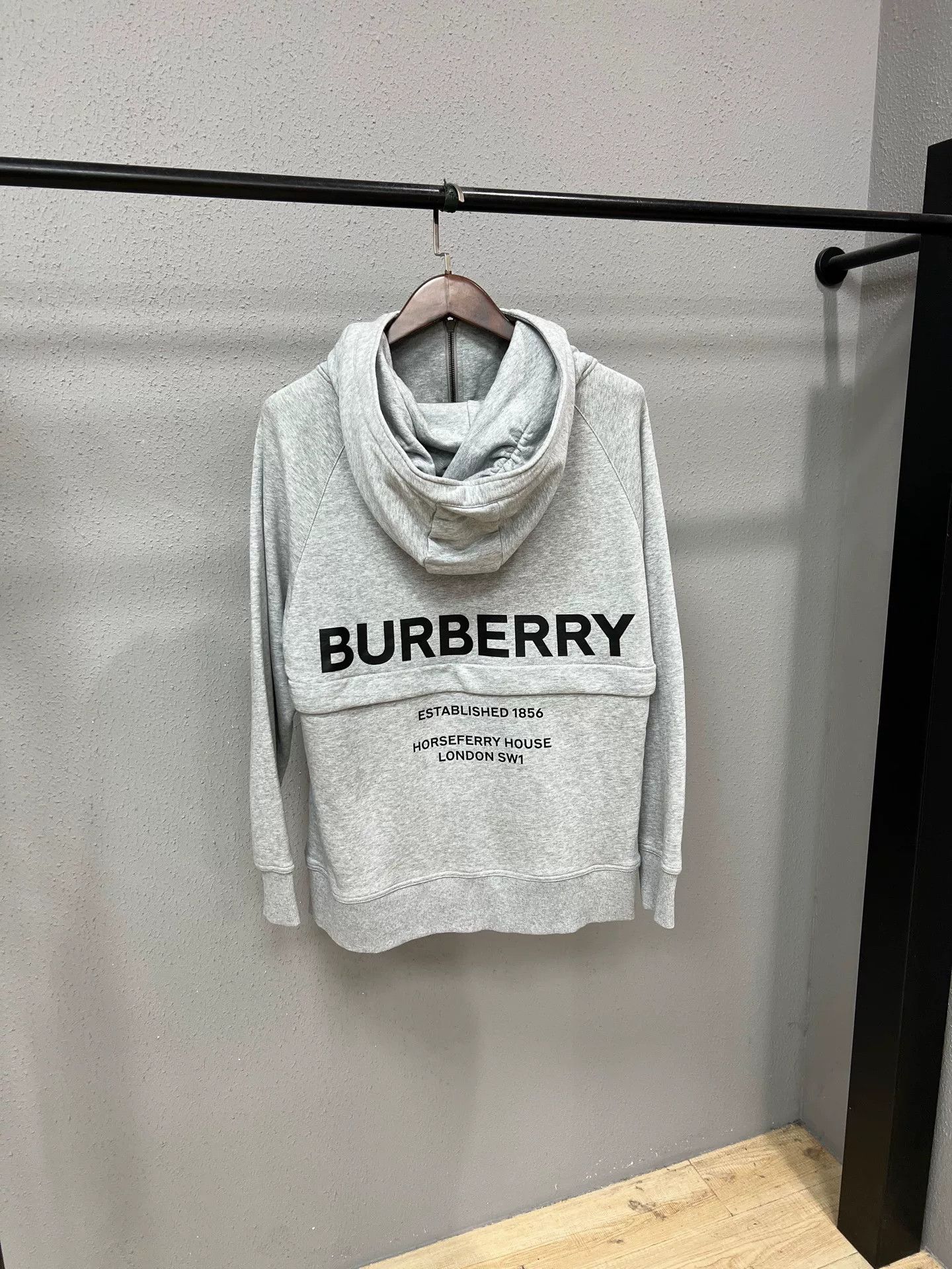 Burberry Burberry Pocket Hoodie Size US S / EU 44-46 / 1 - 2 Thumbnail