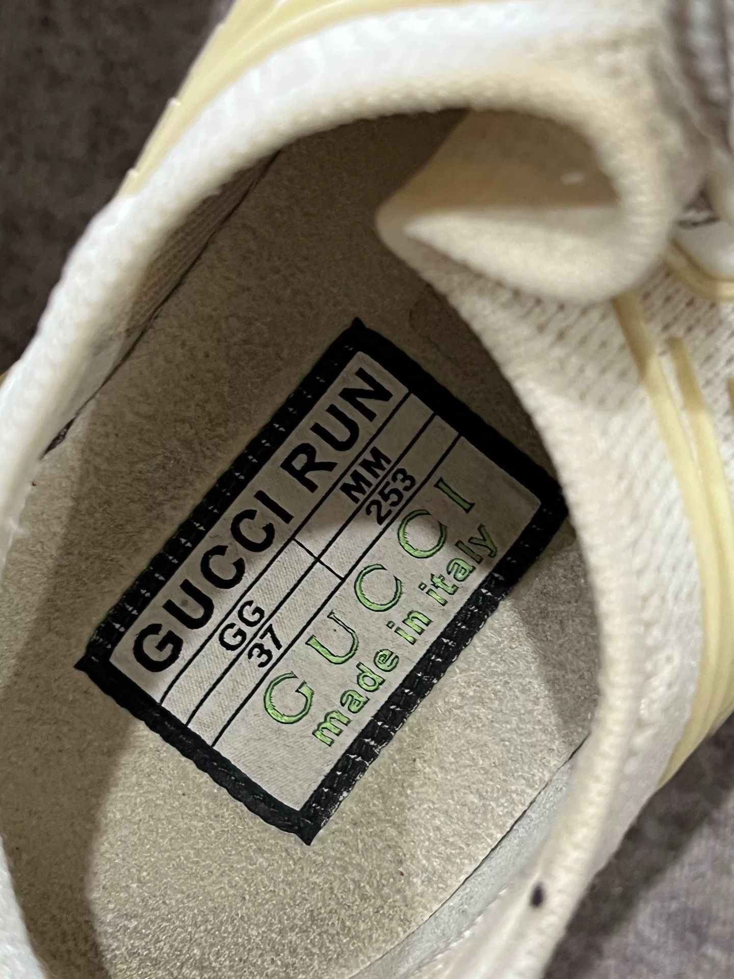 Gucci Gucci Women's Sneakers Size US 6 / IT 36 - 7 Thumbnail