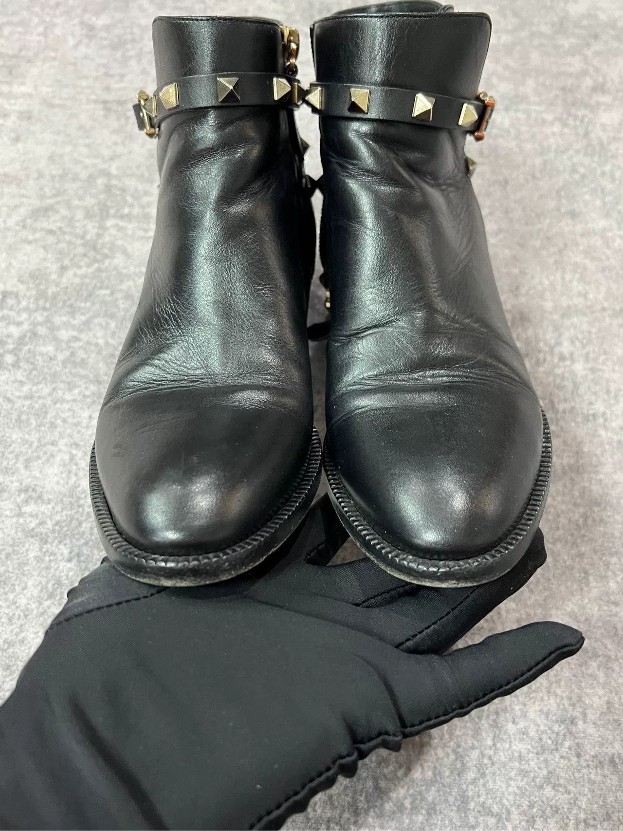 Valentino Valentino Studded Ankle Boots Size US 5.5 / IT 35.5 - 4 Thumbnail