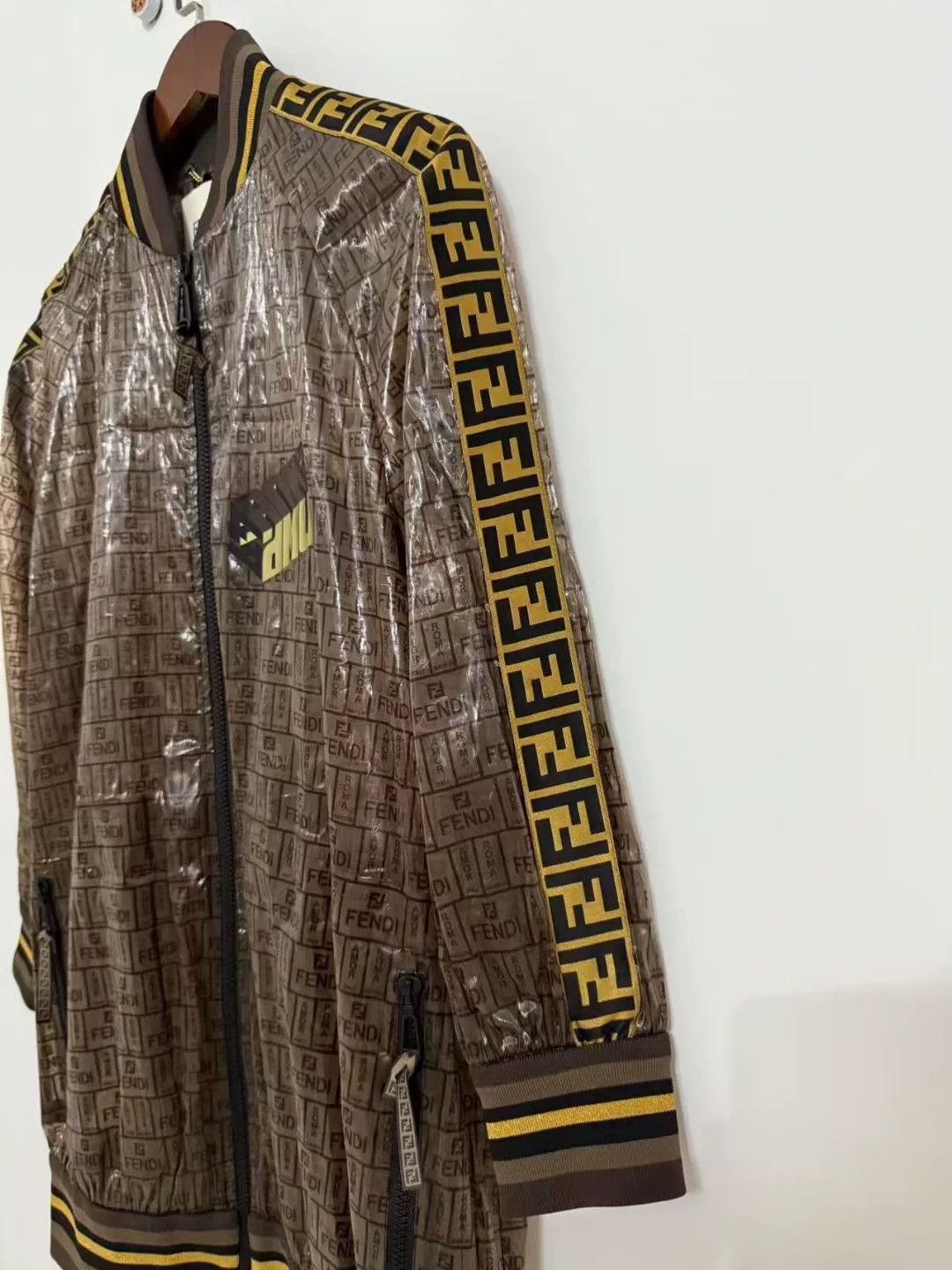 Fendi Fendi Brown Monogram Logo Transparent Jacket Size S / US 4 / IT 40 - 2 Thumbnail