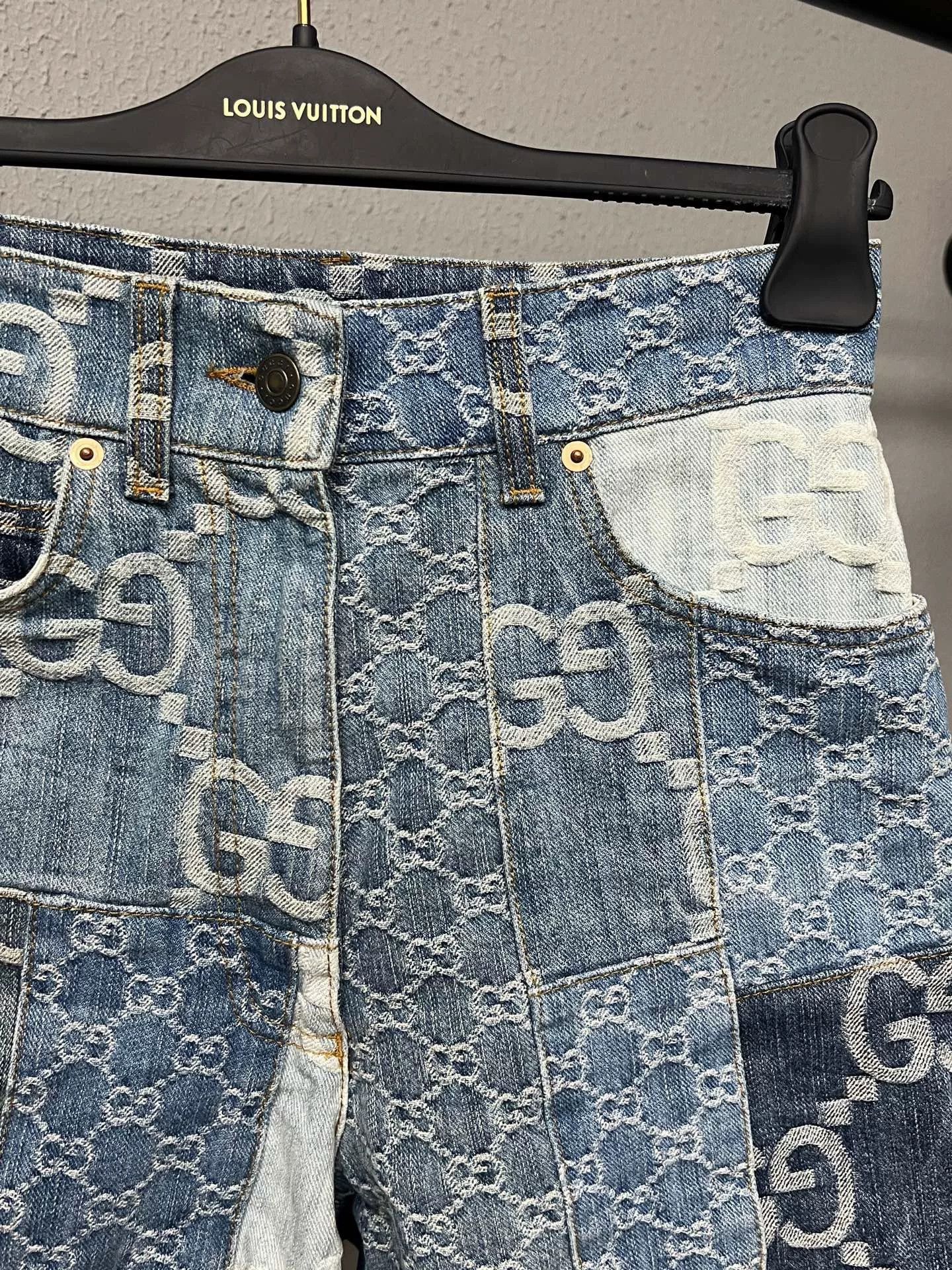Gucci Gucci Distressed Patchwork Printed Denim Shorts Size 24" / US 00 / IT 34 - 3 Thumbnail