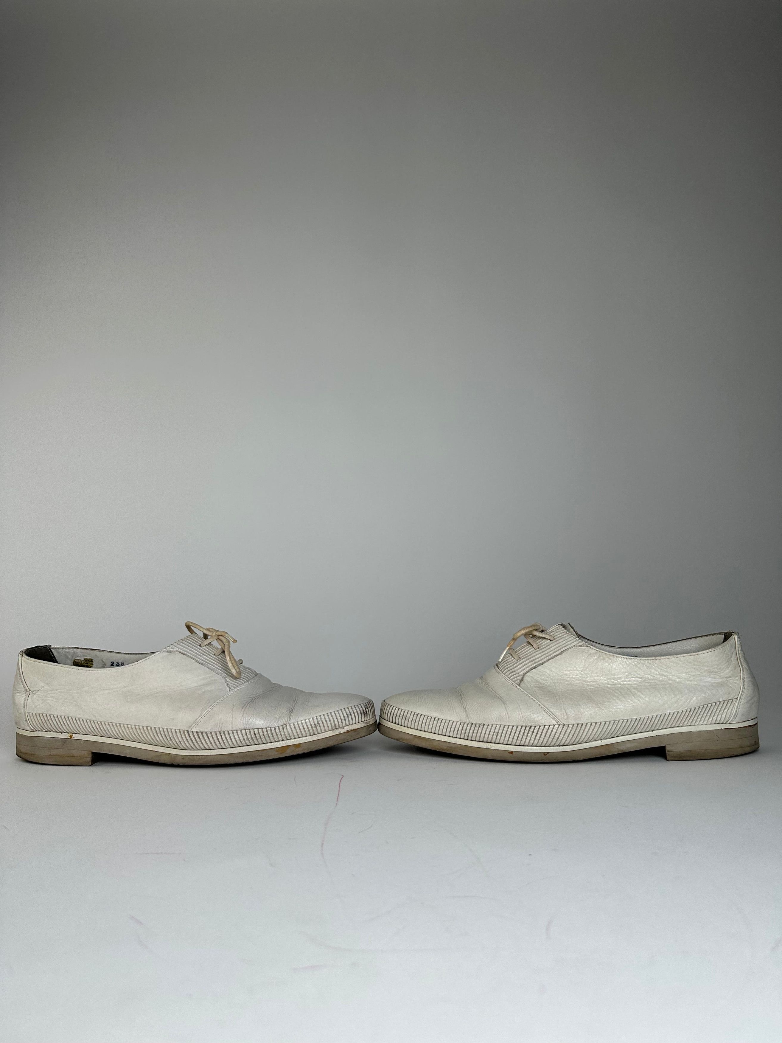 Other Vintage Yves Saint Laurent Leather Shoes White 37 Size US 6 / IT 36 - 7 Thumbnail