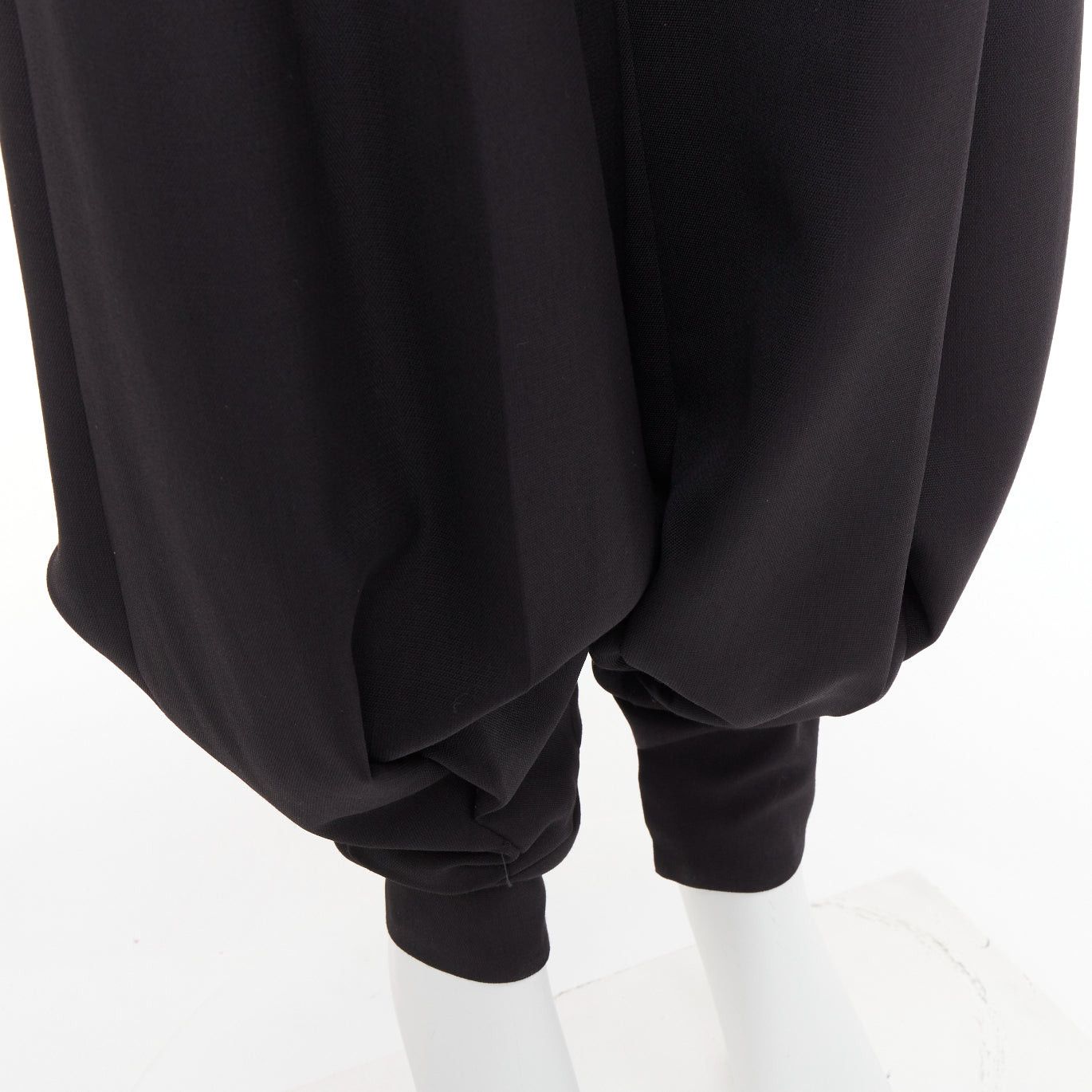Alexandre Vauthier rare ALEXANDRE VAUTHIER COUTURE AW2020 Runway black grain de poudre bloomer barrel pants Size 26" / US 2 / IT 38 - 2 Thumbnail