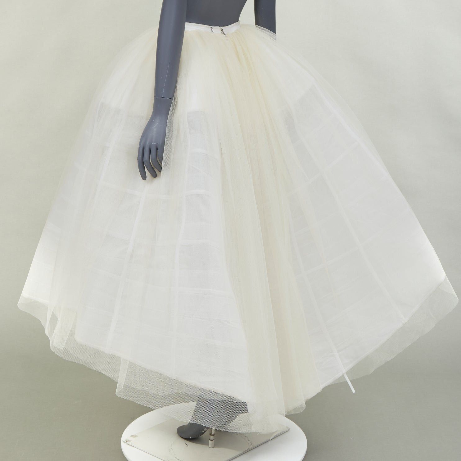 Alexandre Vauthier ALEXANDRE VAUTHIER cream white tulled caged crinoline full skirt Size 25" / US 0 / IT 36 - 6 Thumbnail