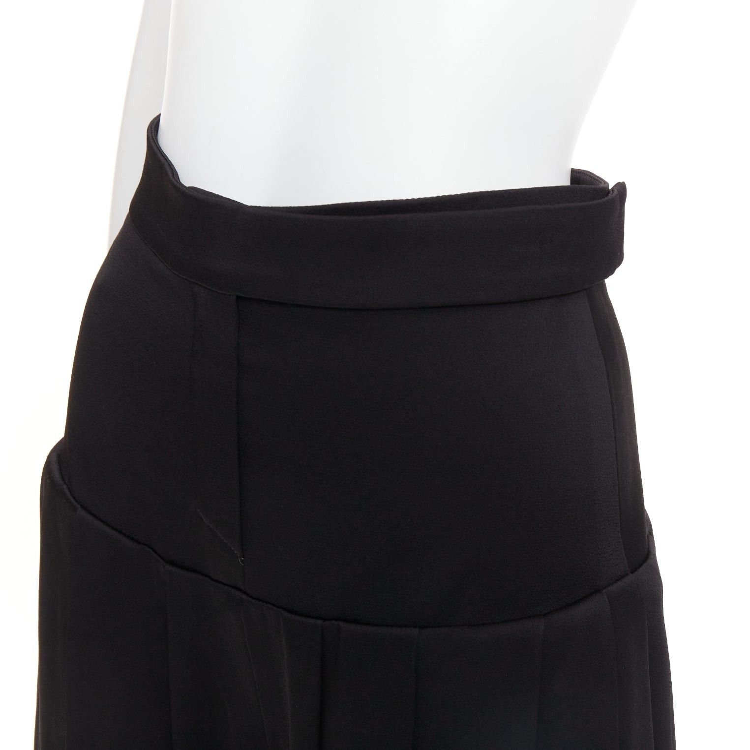 Alexandre Vauthier ALEXANDRE VAUTHIER COUTURE Runway black pleated high waist harem barrel balloon pants Size 26" / US 2 / IT 38 - 7 Thumbnail