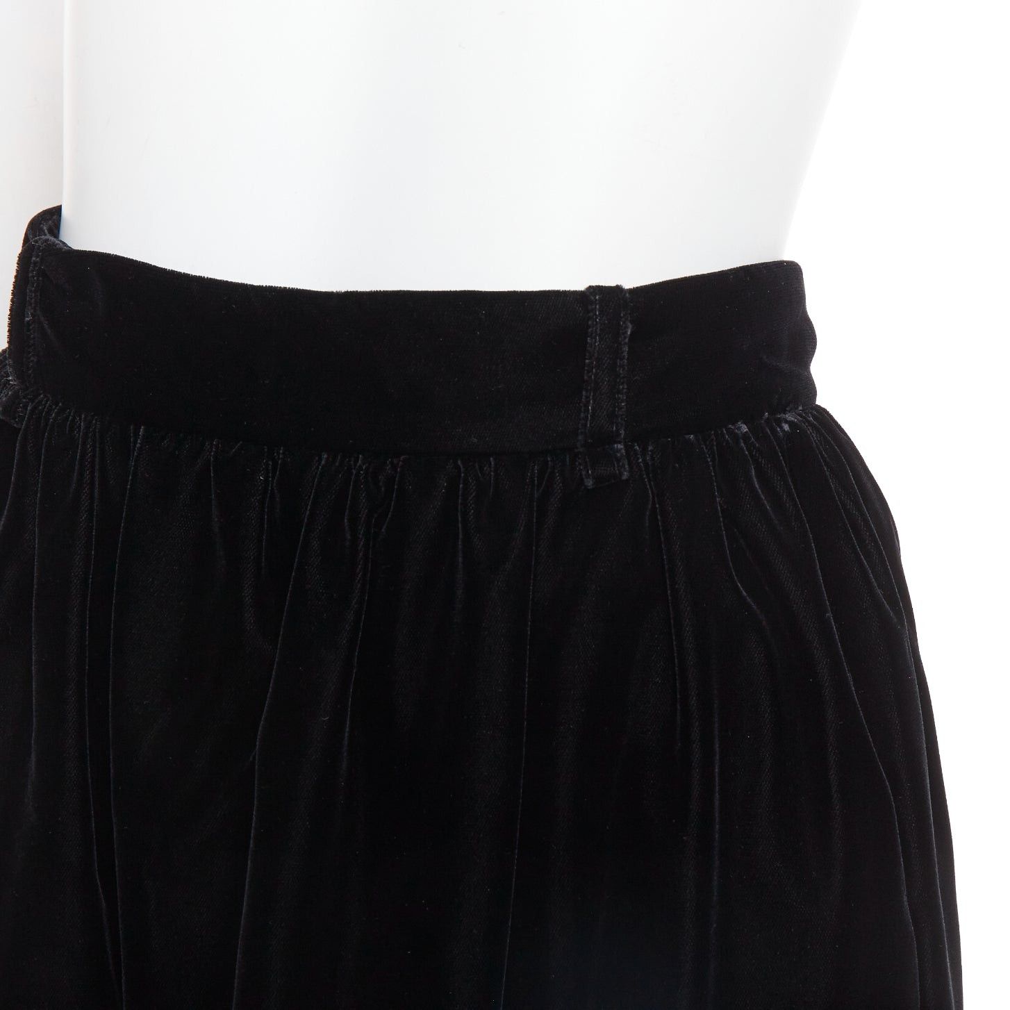 Alexandre Vauthier ALEXANDRE VAUTHIER COUTURE SS2025 Runway black velvet high waisted maxi skirt Size 25" / US 0 / IT 36 - 2 Thumbnail