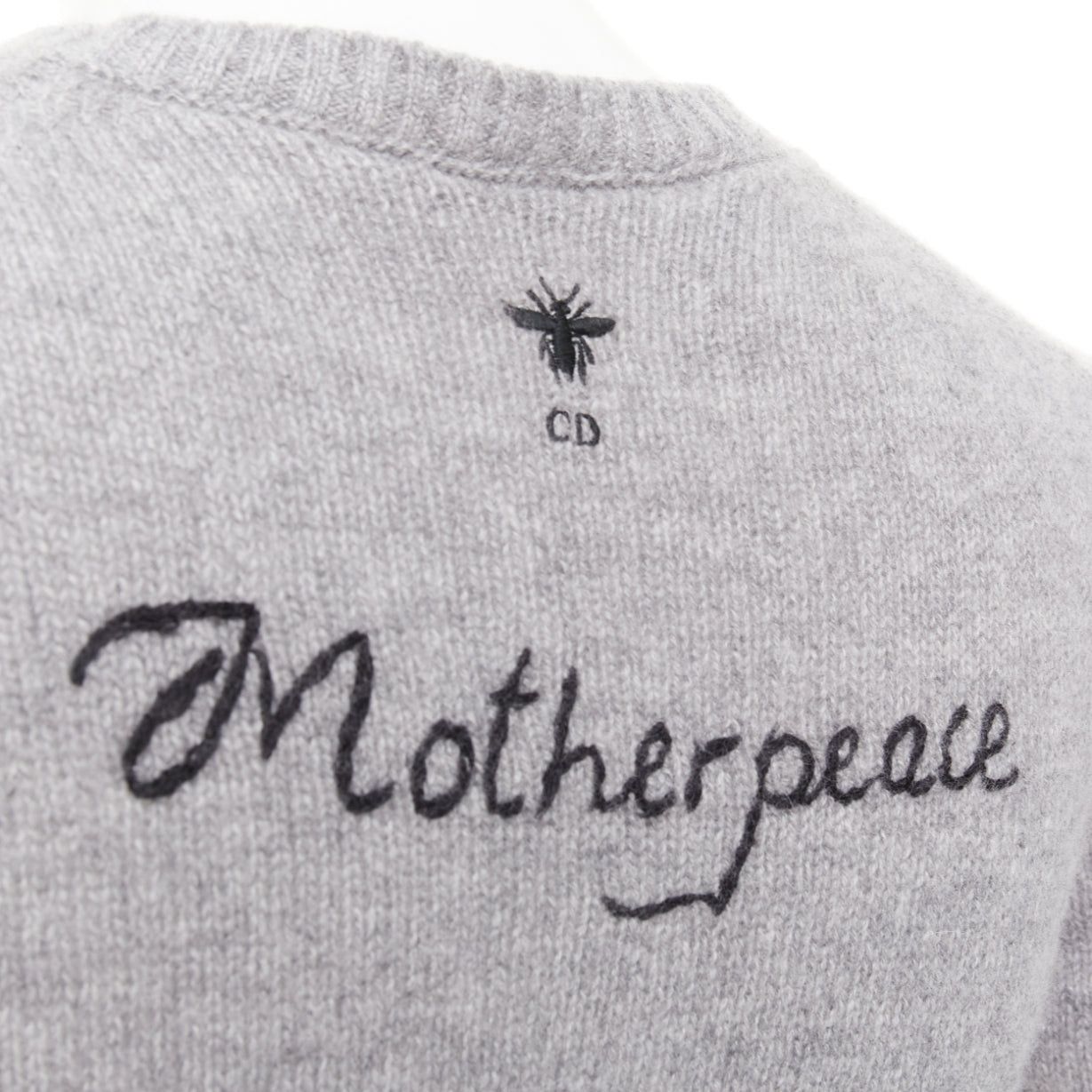 Dior CHRISTIAN DIOR 100% cashmere 5 of Swords grey yellow embroidered cropped sweater FR34 XS Size XS / US 0-2 / IT 36-38 - 2 Thumbnail