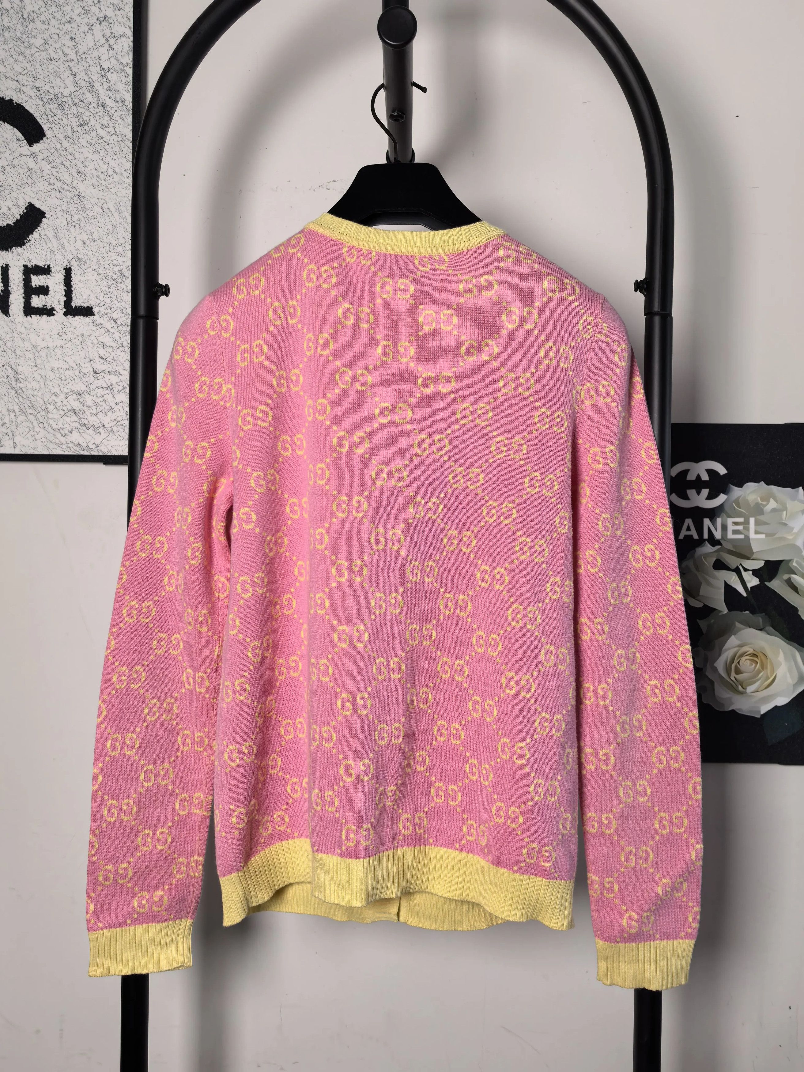Gucci Gucci White Sweater M Women Size M / US 6-8 / IT 42-44 - 2 Thumbnail