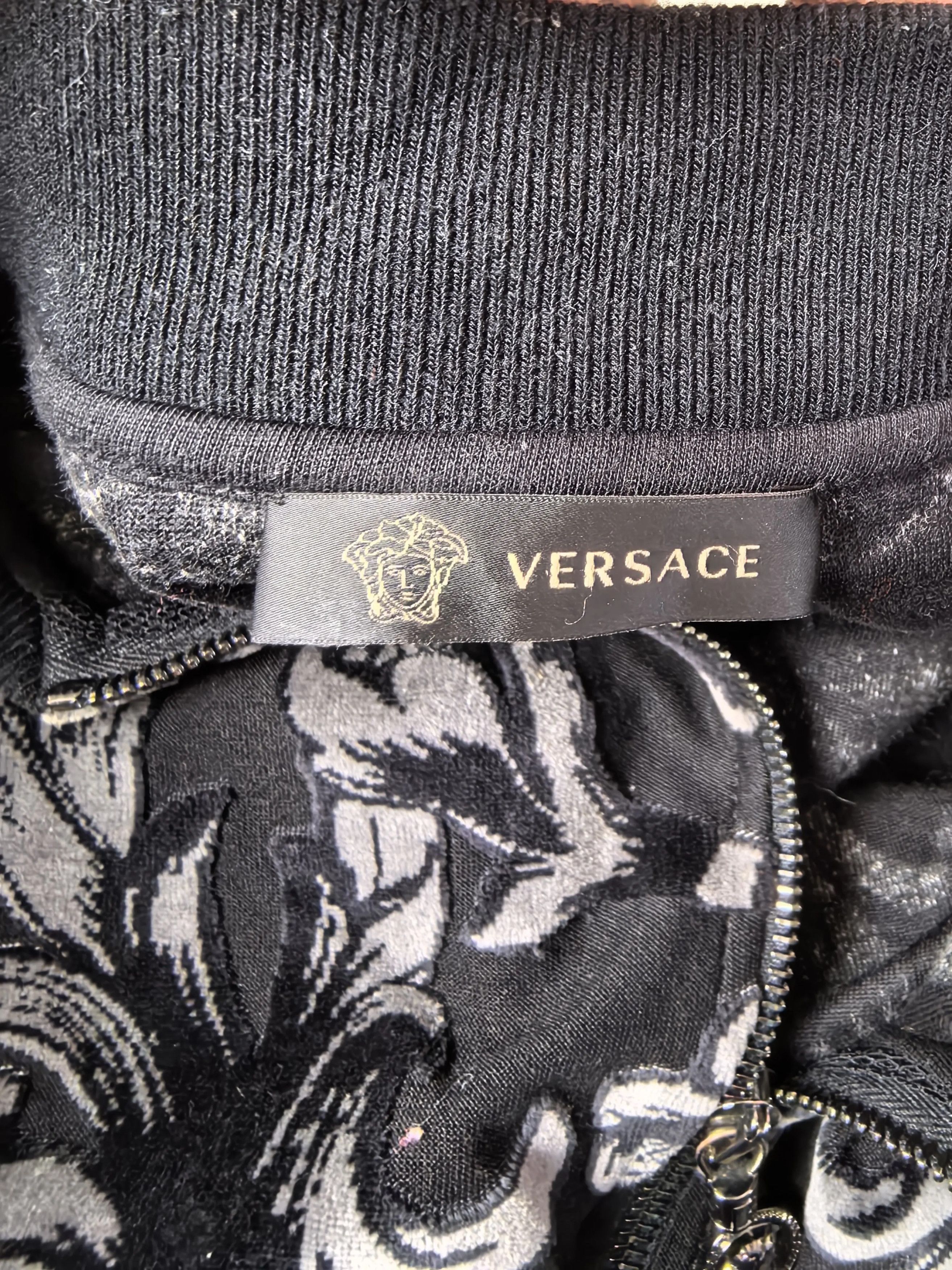 Versace Versace Black Light Jacket xs Men Size US XS / EU 42 / 0 - 3 Thumbnail