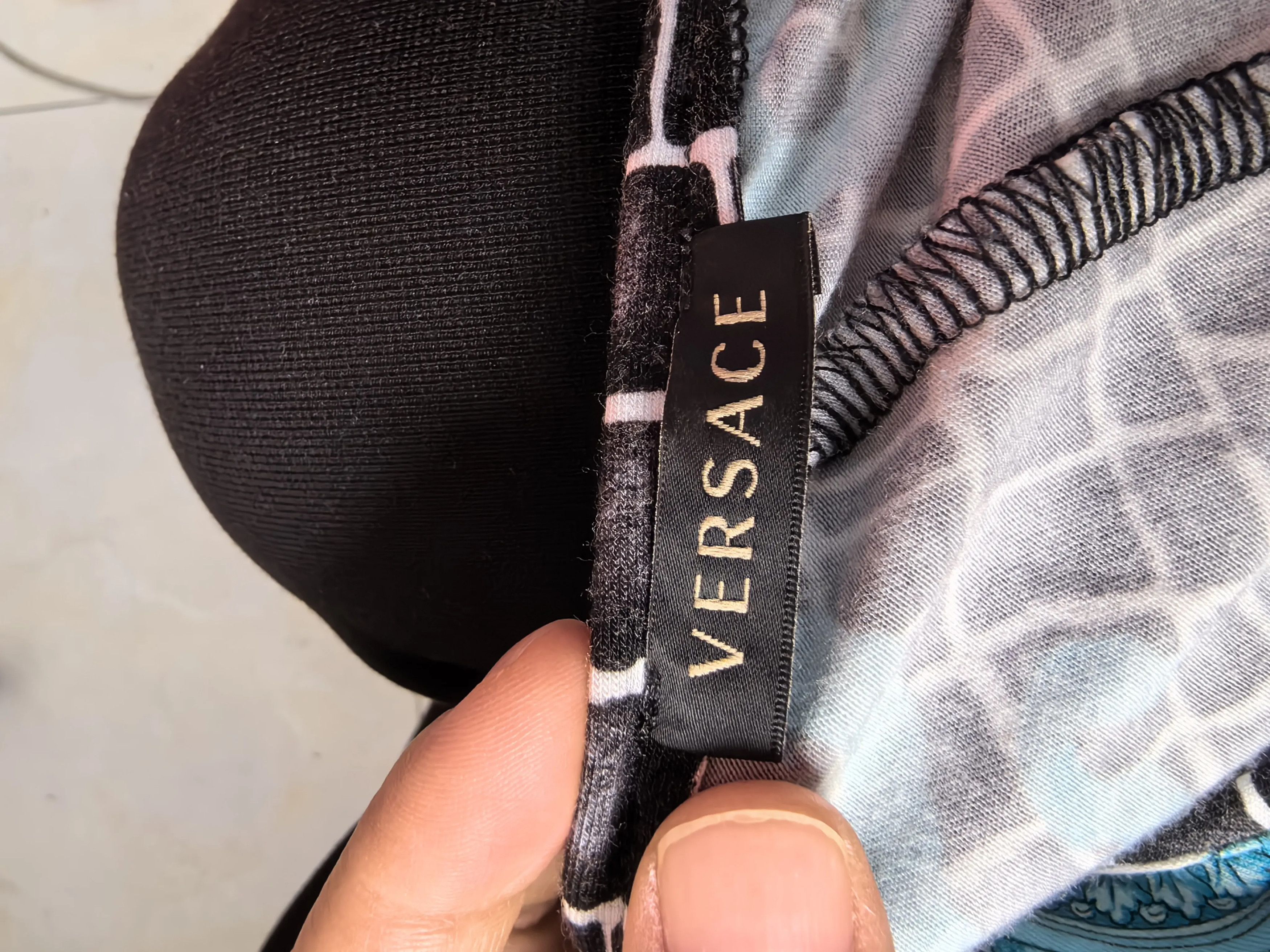 Versace Versace White T-Shirt M Women Size M / US 6-8 / IT 42-44 - 3 Thumbnail