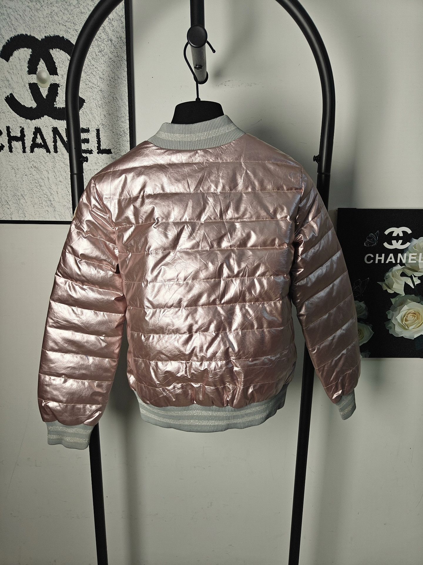 Moncler Moncler Retro Down White Heavy Coat xl Men Size US XL / EU 56 / 4 - 2 Thumbnail
