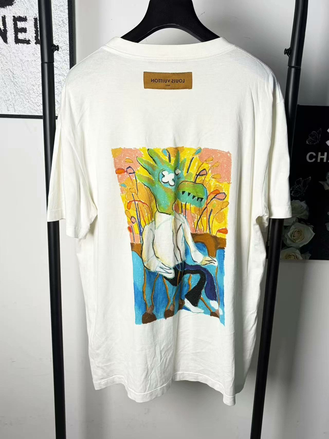 Louis Vuitton Louis Vuitton White T-Shirt l Men Size US L / EU 52-54 / 3 - 2 Thumbnail