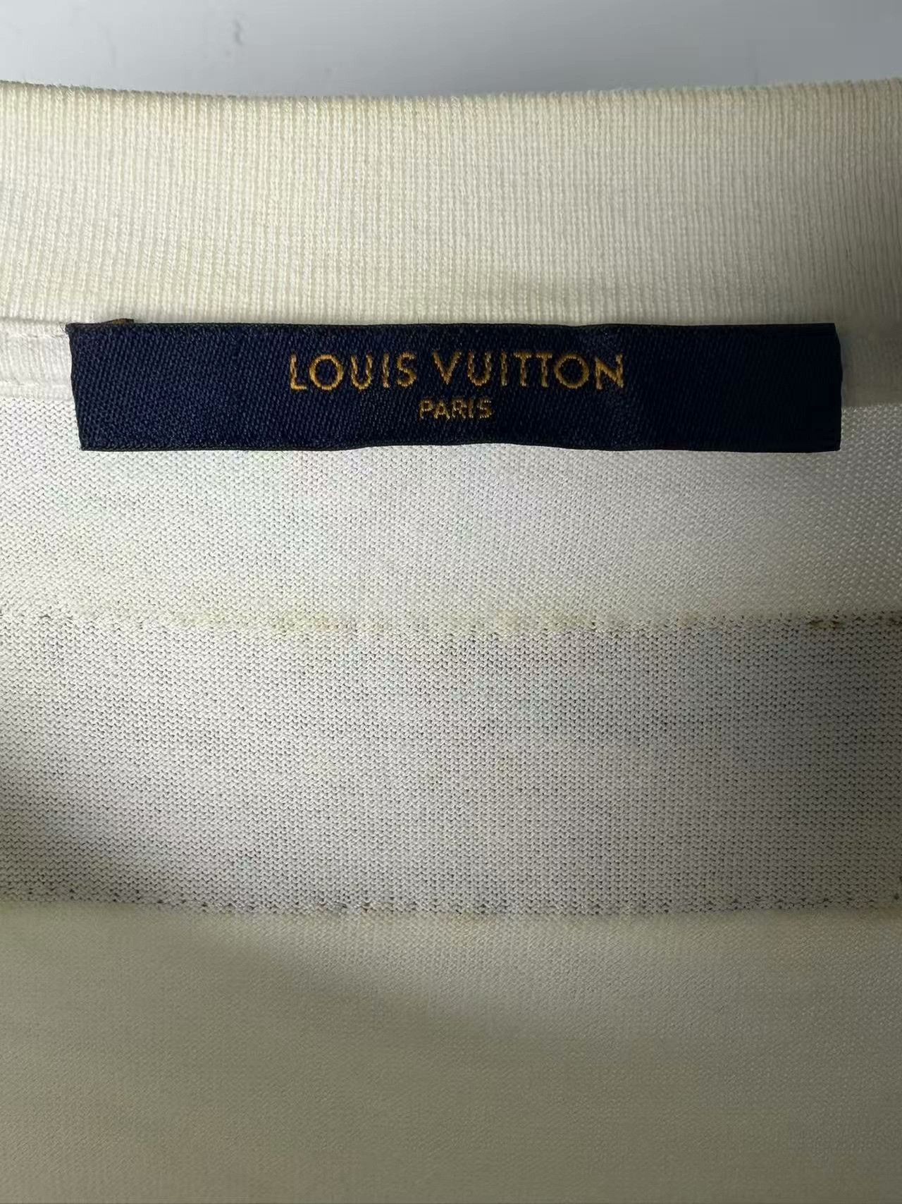 Louis Vuitton Louis Vuitton White T-Shirt l Men Size US L / EU 52-54 / 3 - 4 Thumbnail