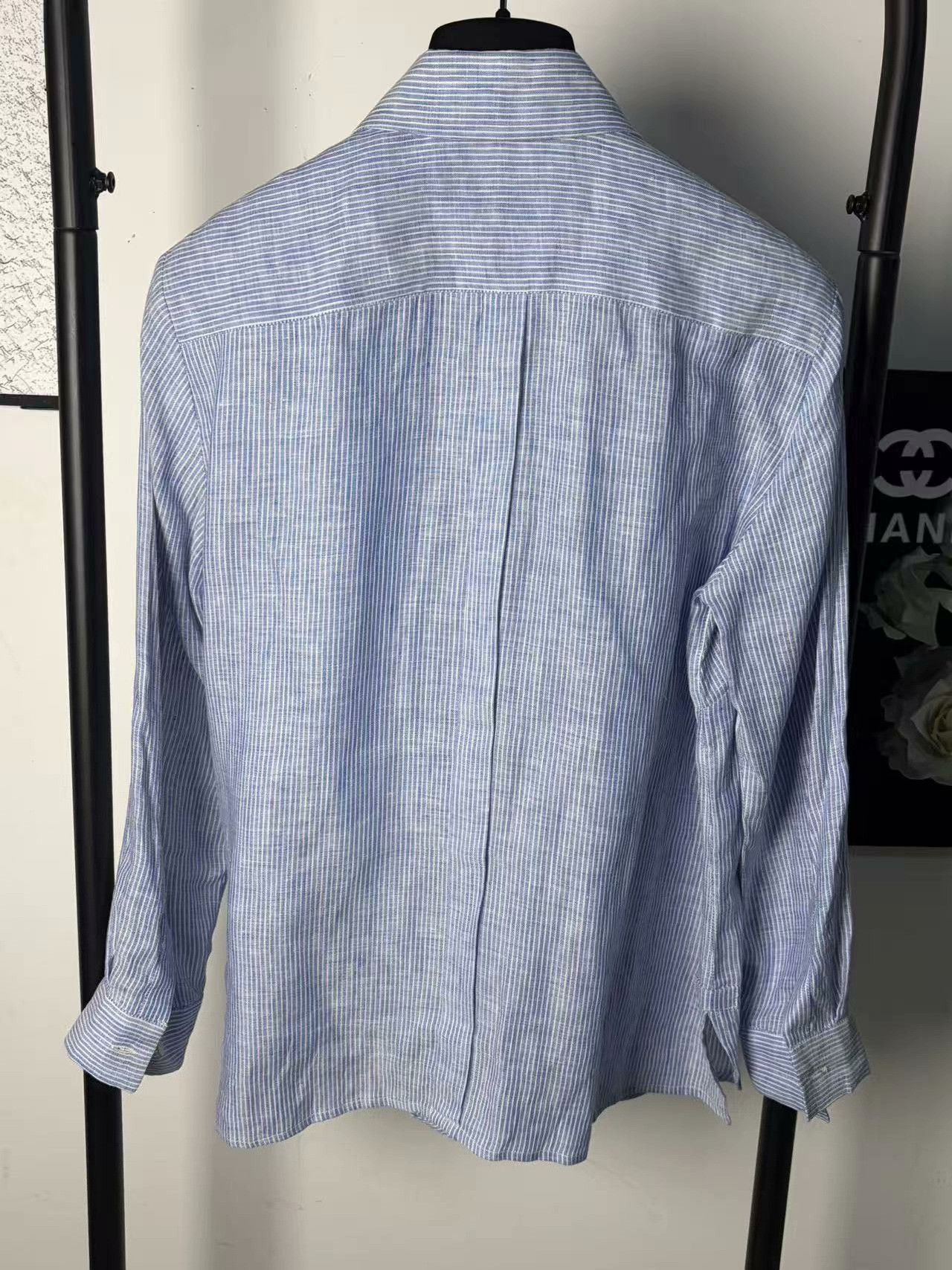 Max Mara Max Mara White Button Up M Women Size M / US 6-8 / IT 42-44 - 2 Thumbnail