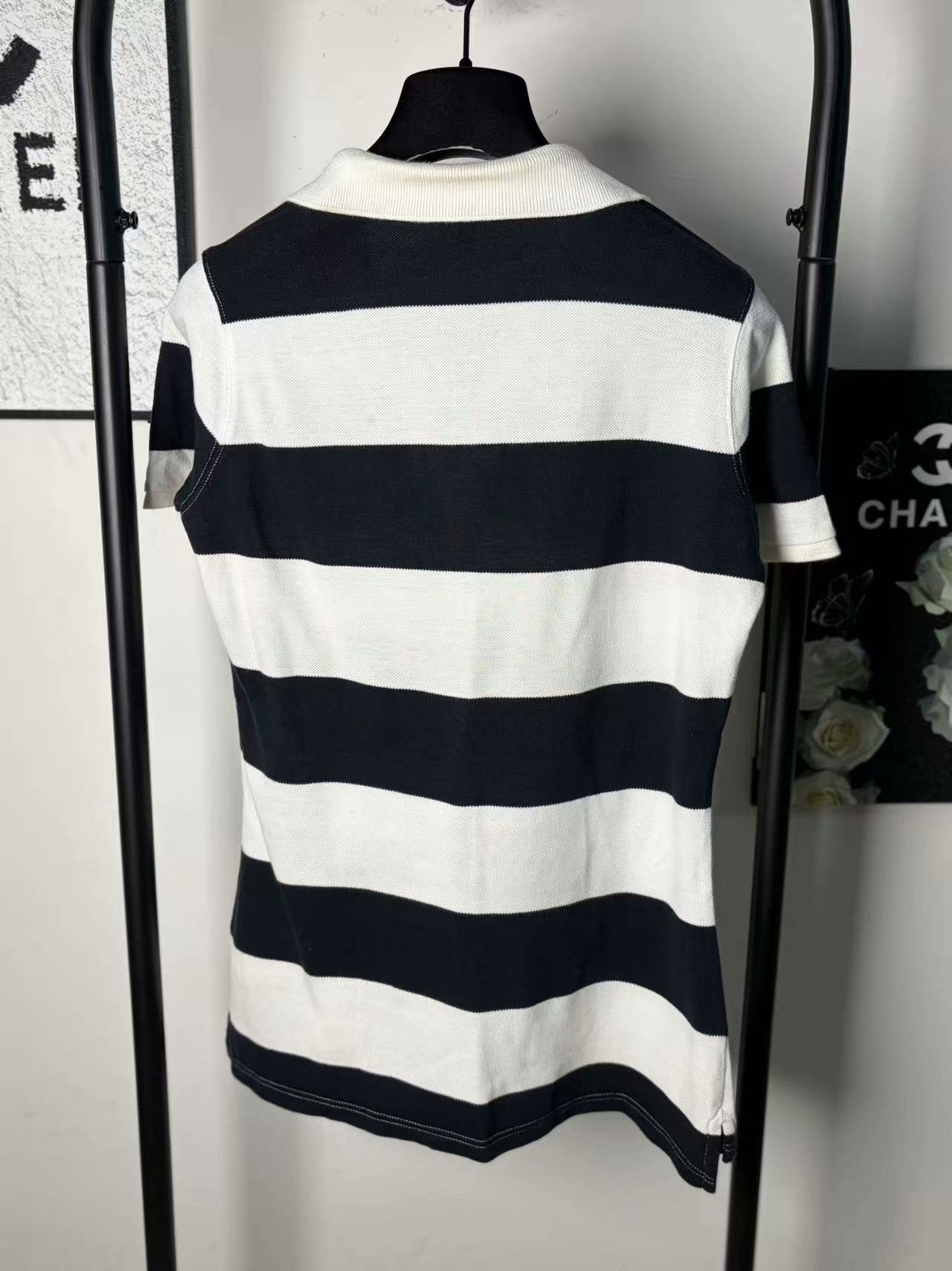 Burberry Burberry Striped White T-Shirt m Men Size US M / EU 48-50 / 2 - 2 Thumbnail