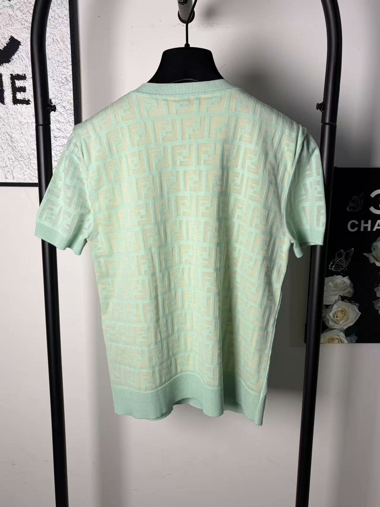 Fendi Fendi Knit White T-Shirt xl Men Size US XL / EU 56 / 4 - 2 Thumbnail