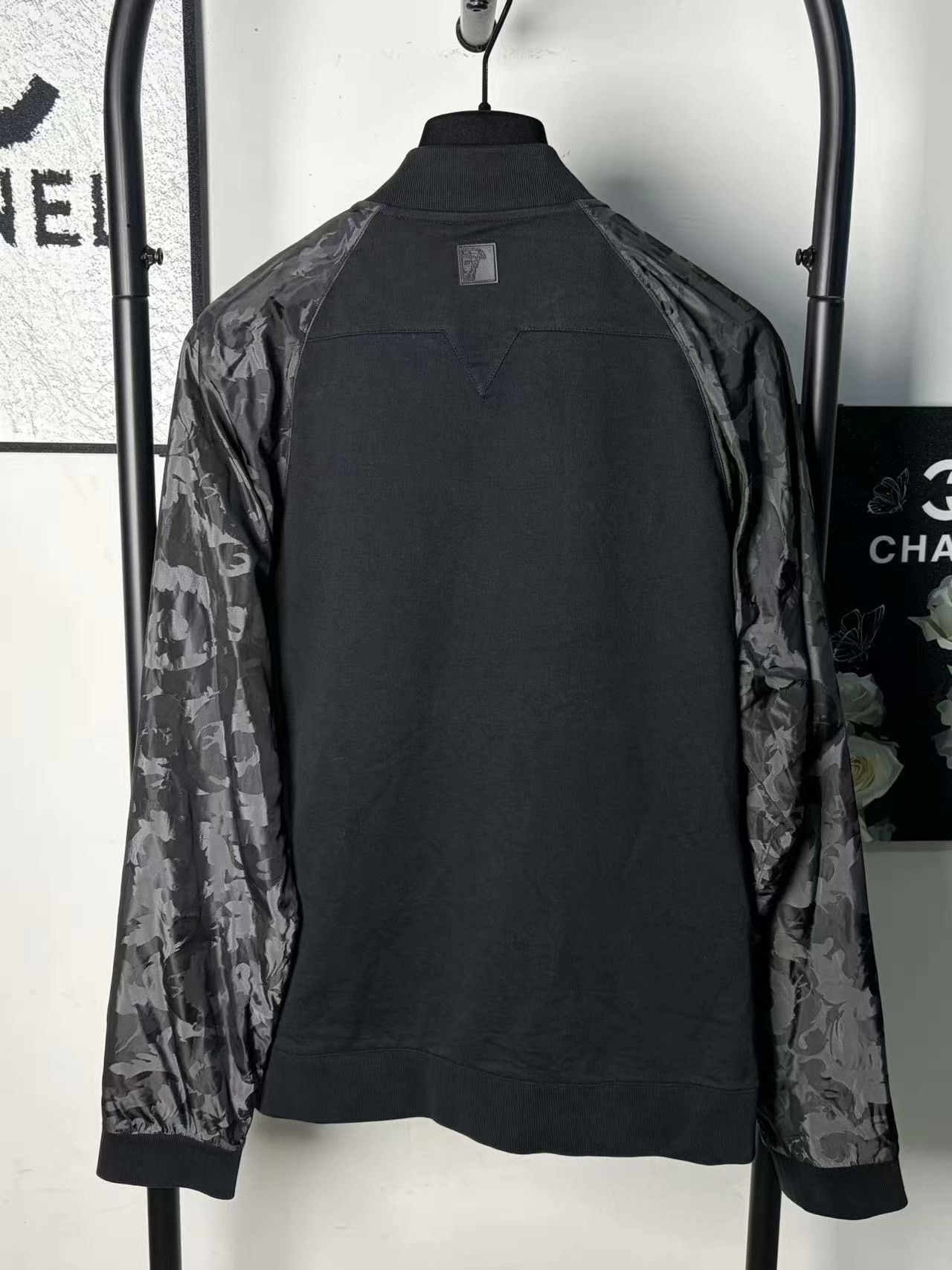 Versace Versace White Light Jacket m Men Size US M / EU 48-50 / 2 - 2 Thumbnail