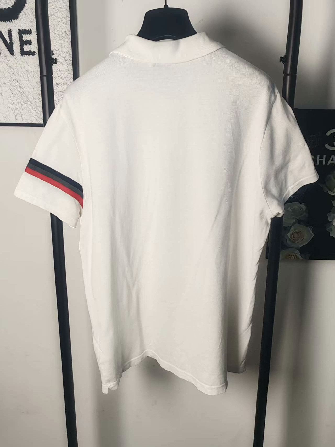 Moncler Moncler Retro White T-Shirt l Men Size US L / EU 52-54 / 3 - 2 Thumbnail