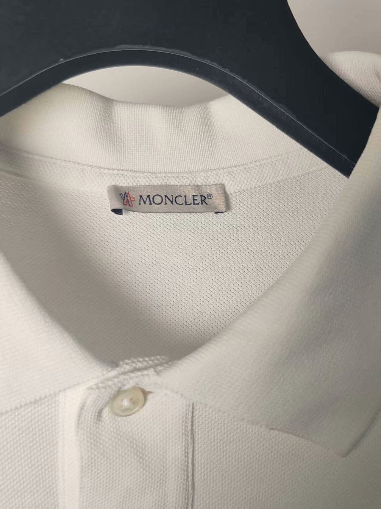 Moncler Moncler Retro White T-Shirt l Men Size US L / EU 52-54 / 3 - 3 Thumbnail