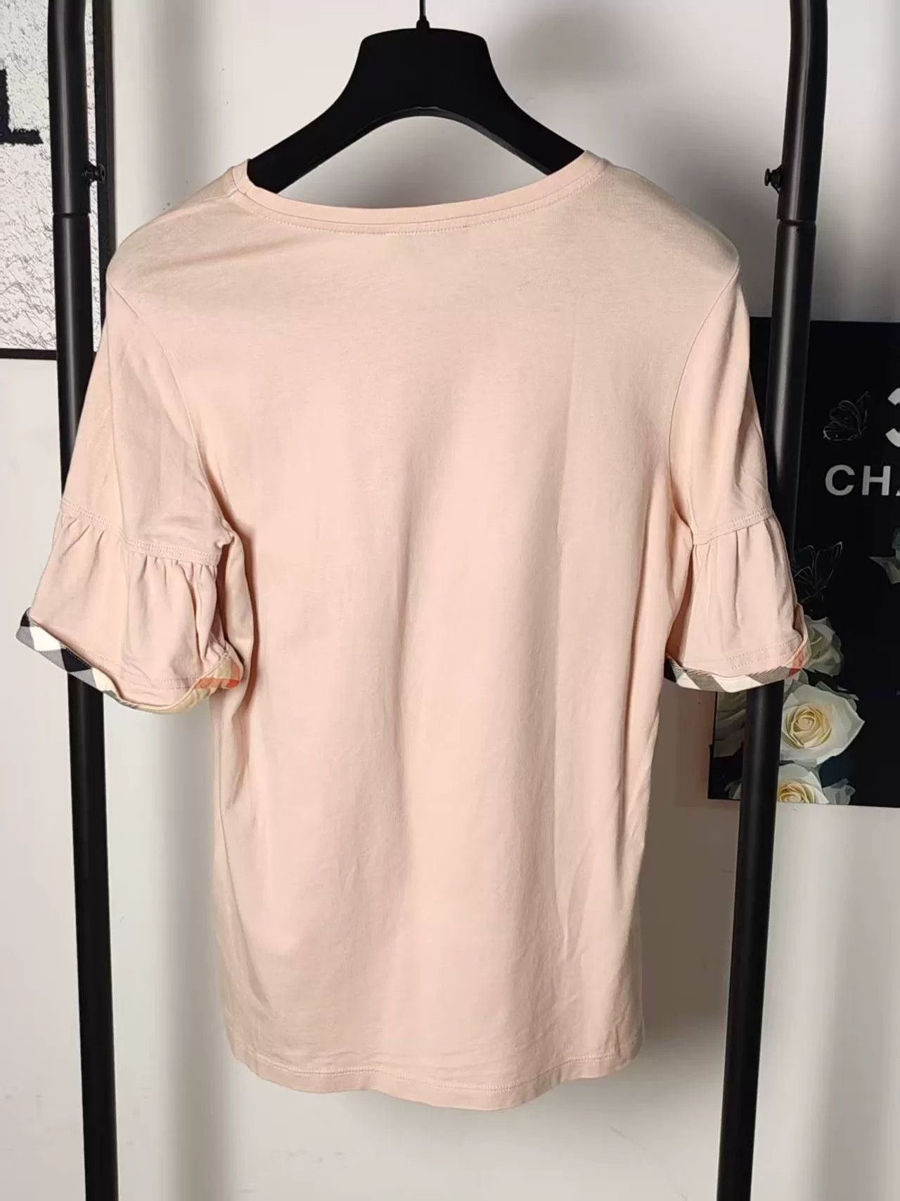 Burberry Burberry White T-Shirt S Women Size S / US 4 / IT 40 - 2 Thumbnail