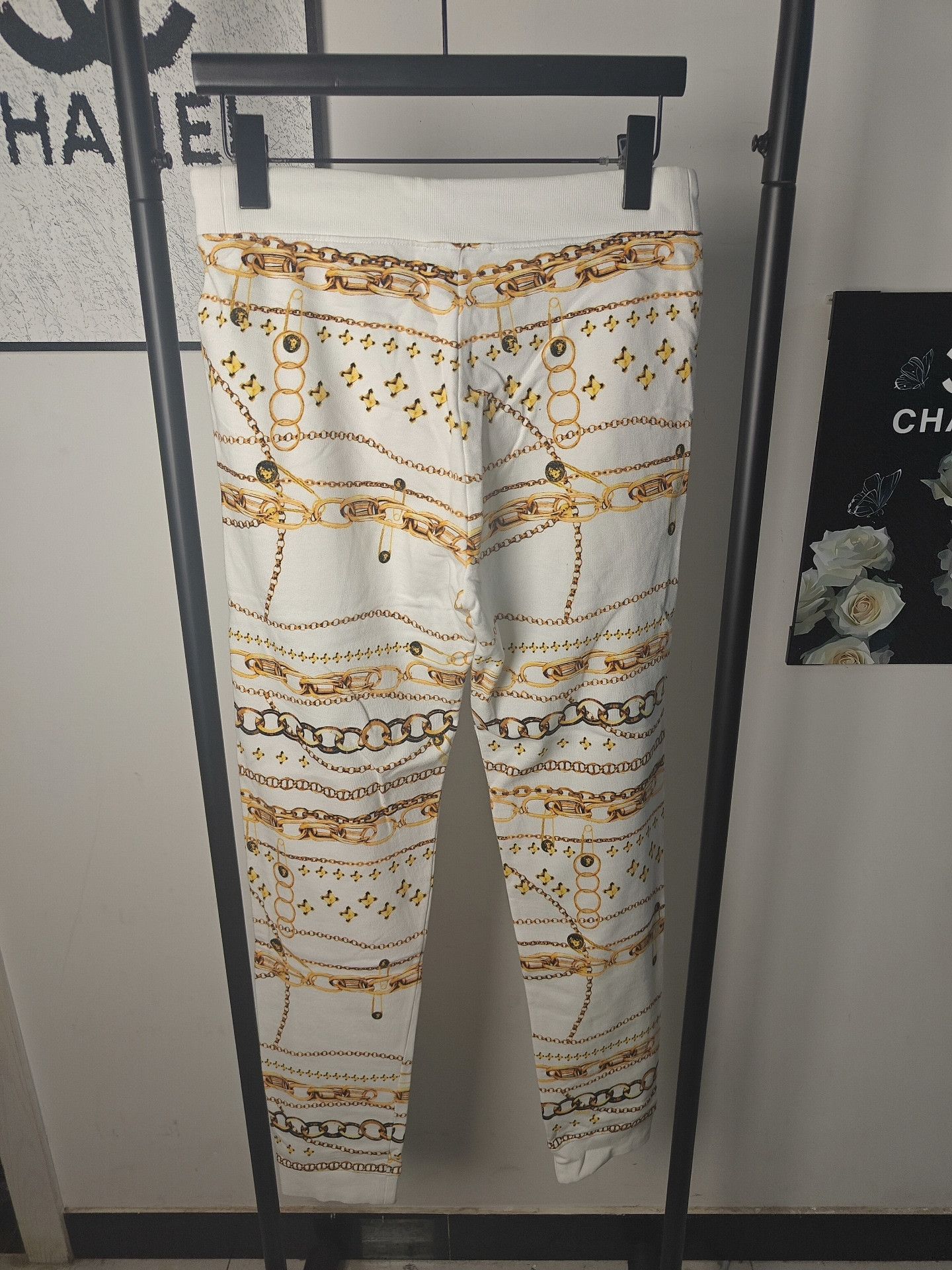 Versace Versace White Casual Pants 30 Men Size US 30 / EU 46 - 2 Thumbnail