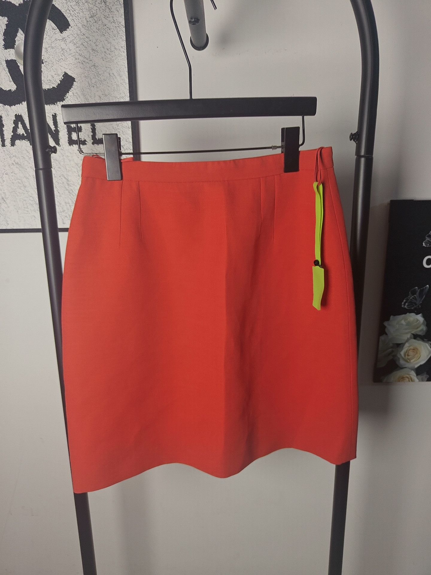 Gucci Gucci Wool White Skirt 30 Women Size 30" / US 8 / IT 44 - 2 Thumbnail