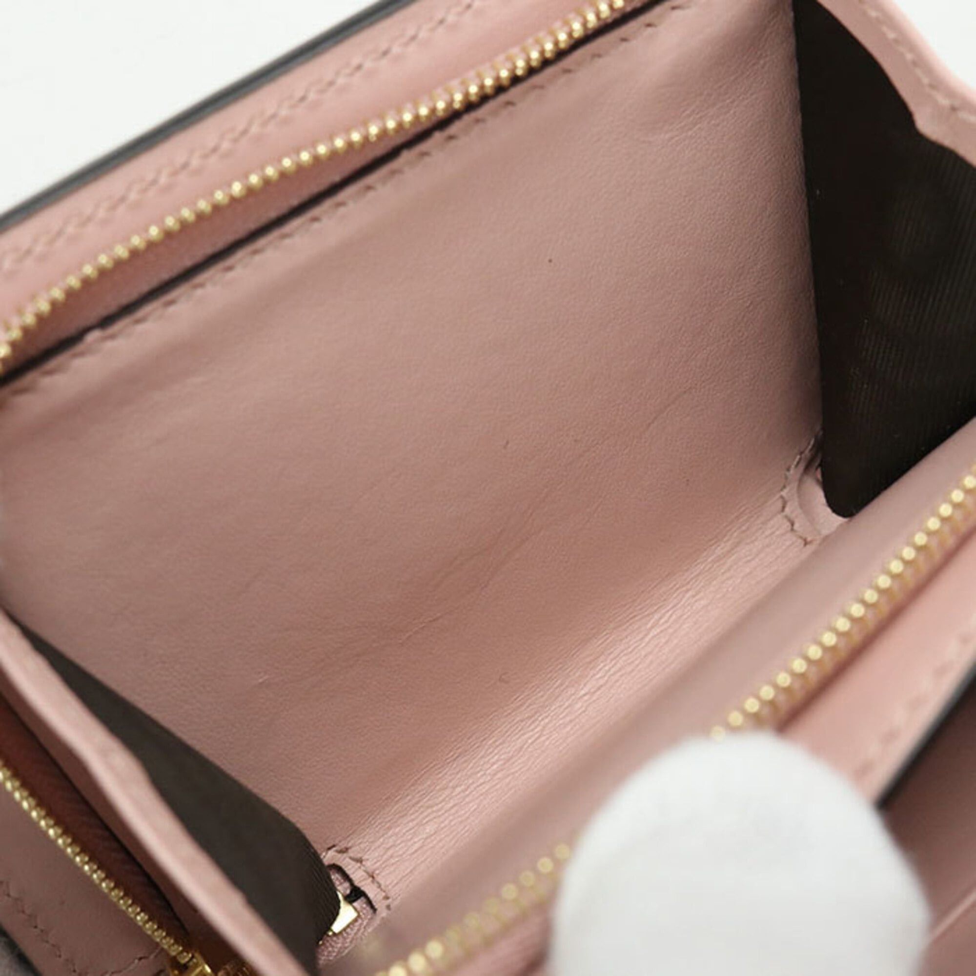 Gucci GUCCI Bi-fold wallet with coin purse, 723799, business card holder/card case wallet, GG Matelassé, women's, pink. Size ONE SIZE - 4 Thumbnail