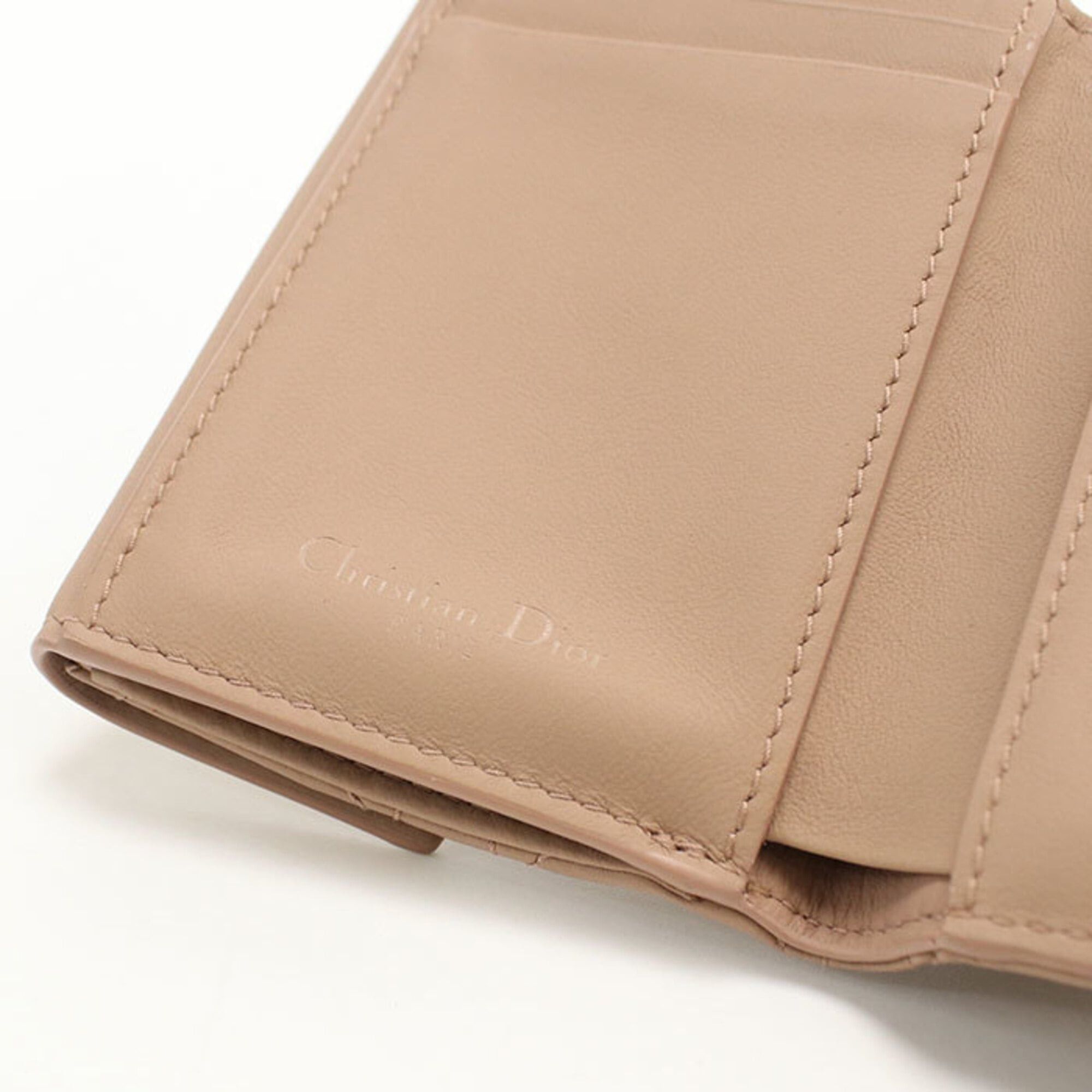 Dior Christian Dior DIOR Dior Tri-fold Wallet S0181ONMJ Lotus Women's Beige Size ONE SIZE - 8 Thumbnail