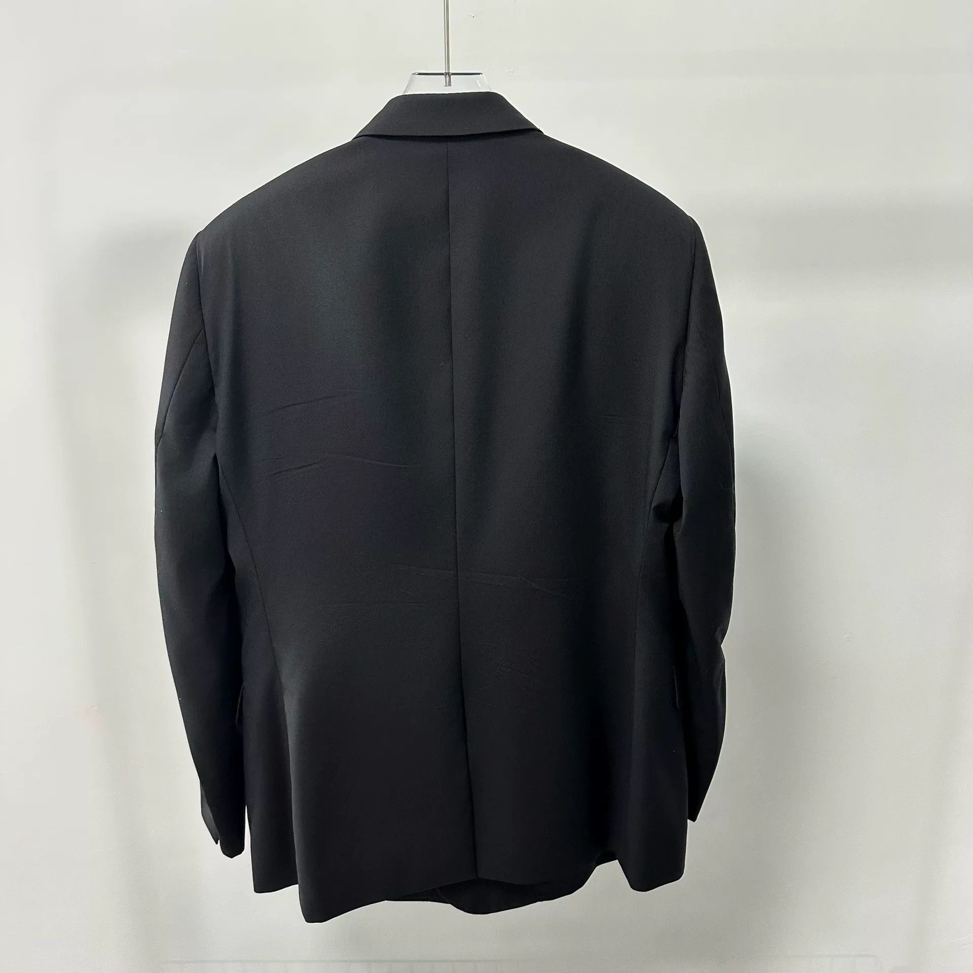 Dior Dior Man 19SS Runway Asymmetric Button Suit Size US M / EU 48-50 / 2 - 3 Thumbnail