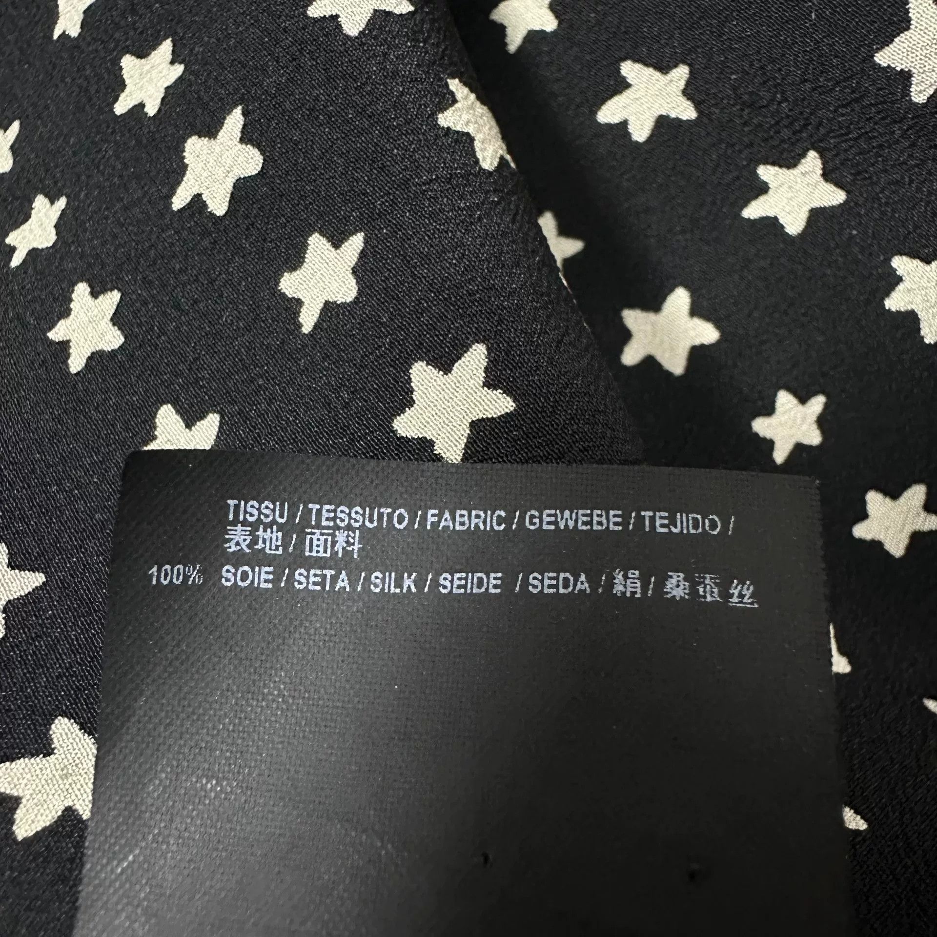 Saint Laurent Paris Saint Laurent Black Star Silk Shirt Size US M / EU 48-50 / 2 - 5 Thumbnail