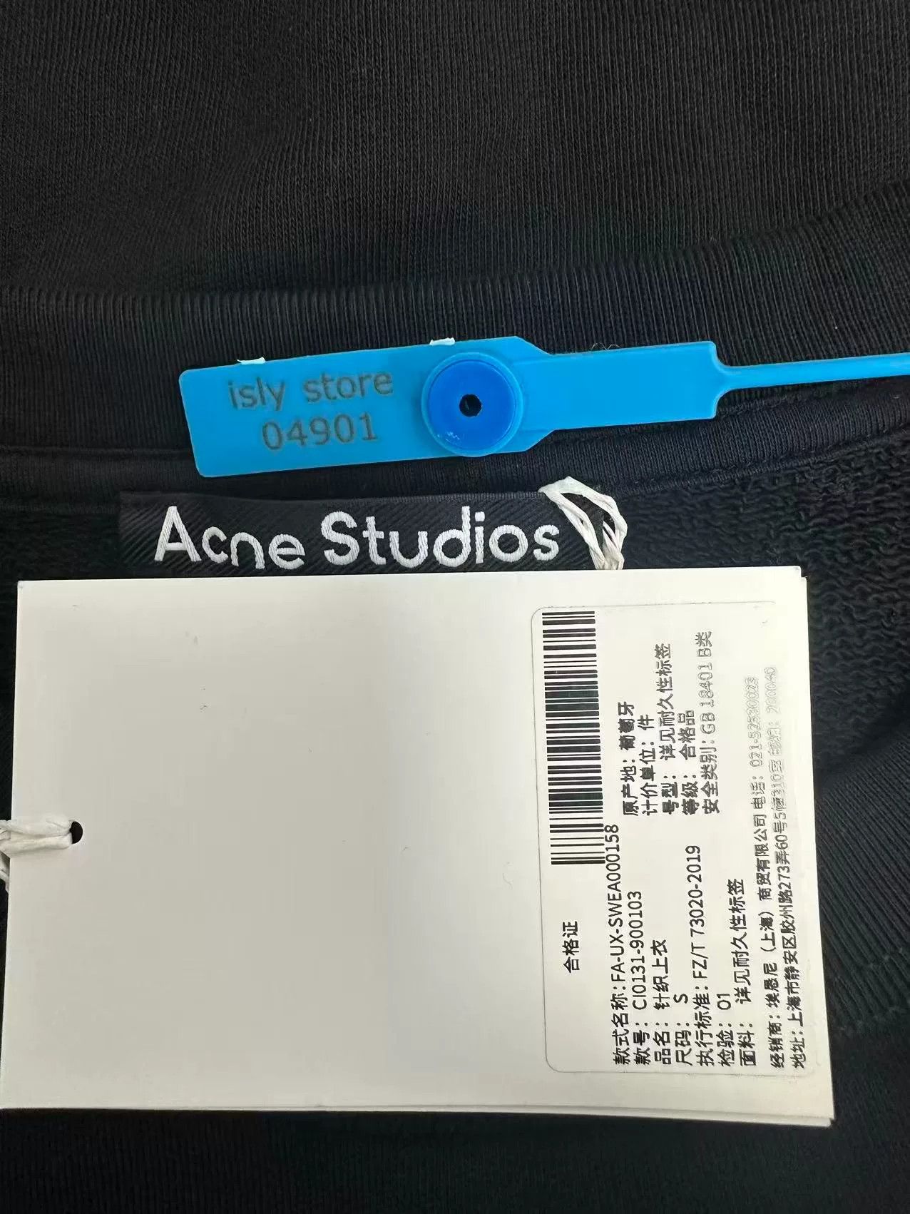 Acne Studios Acne Studios Square Emoji Patch Pullover Sweater Size US S / EU 44-46 / 1 - 4 Thumbnail