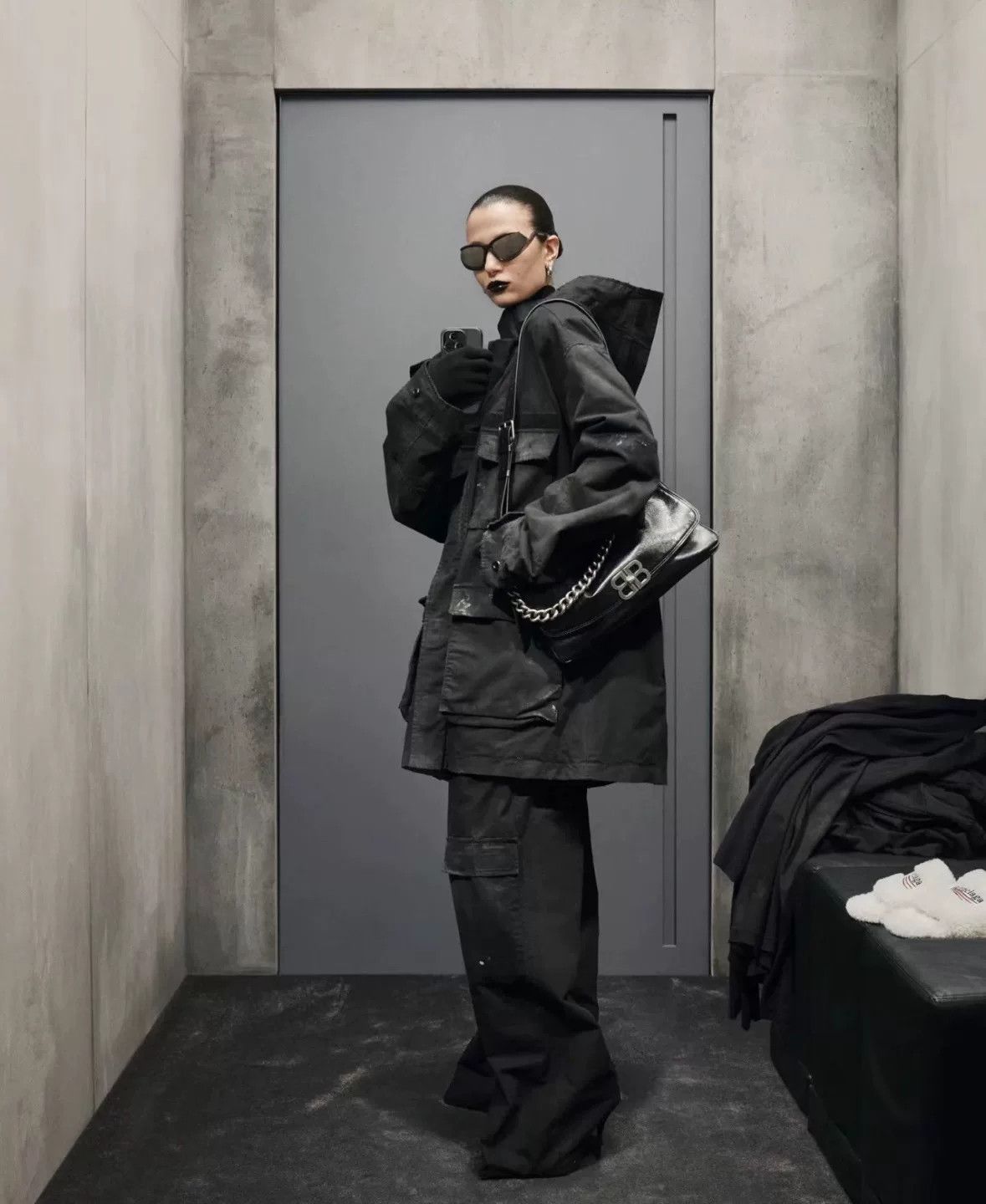 Balenciaga Balenciaga 23 Fall Mud-Dyed Double-Sided Eight-Pocket Jacket Size US M / EU 48-50 / 2 - 2 Thumbnail