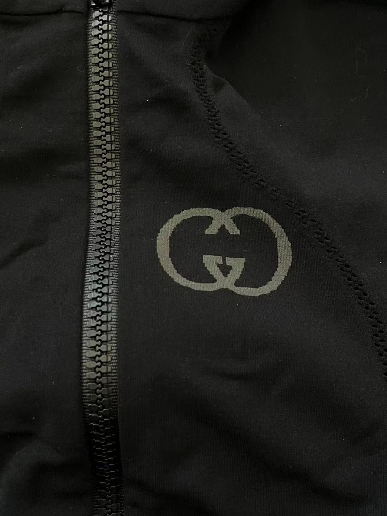 Gucci Gucci Solid Double G Knit Full Zip Jacket Women's Size S / US 4 / IT 40 - 3 Thumbnail